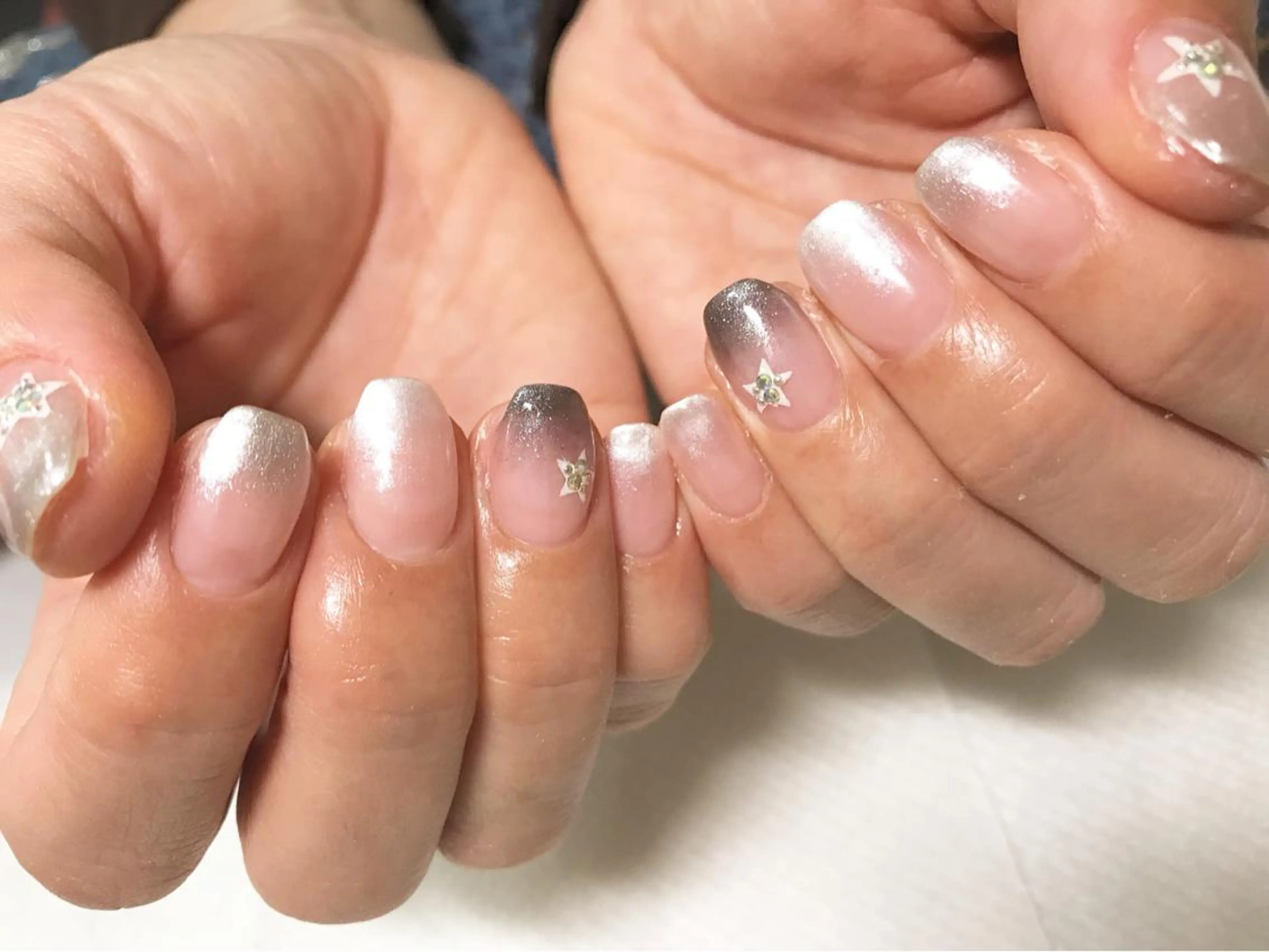 ネイル フットネイル シンプルネイル 春ネイル 夏ネイル ホワイト nail fufla ♡yamane♡のネイルデザイン