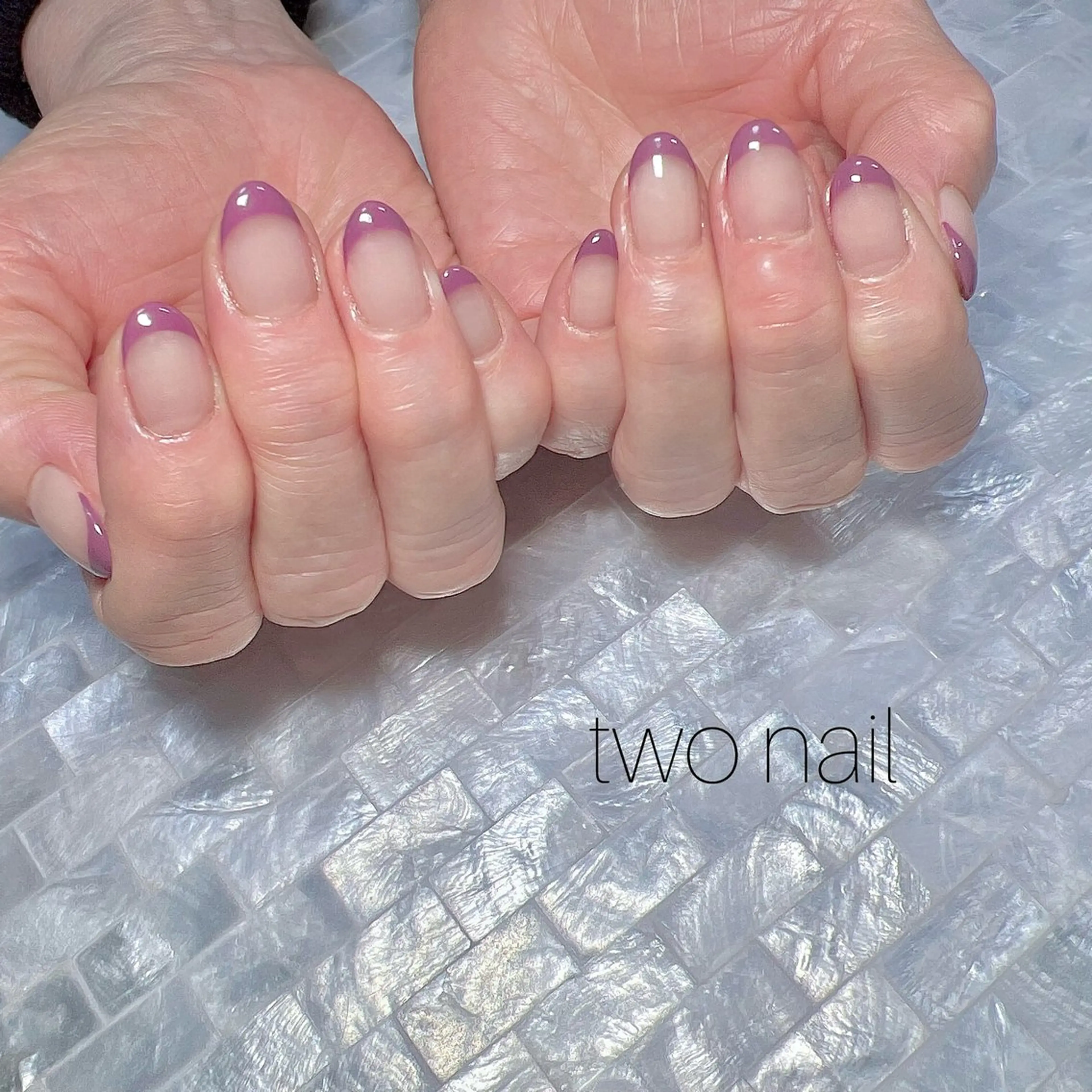 ネイル アートネイル ネイルチップ ホワイト ハンドネイル two nailのネイルデザイン