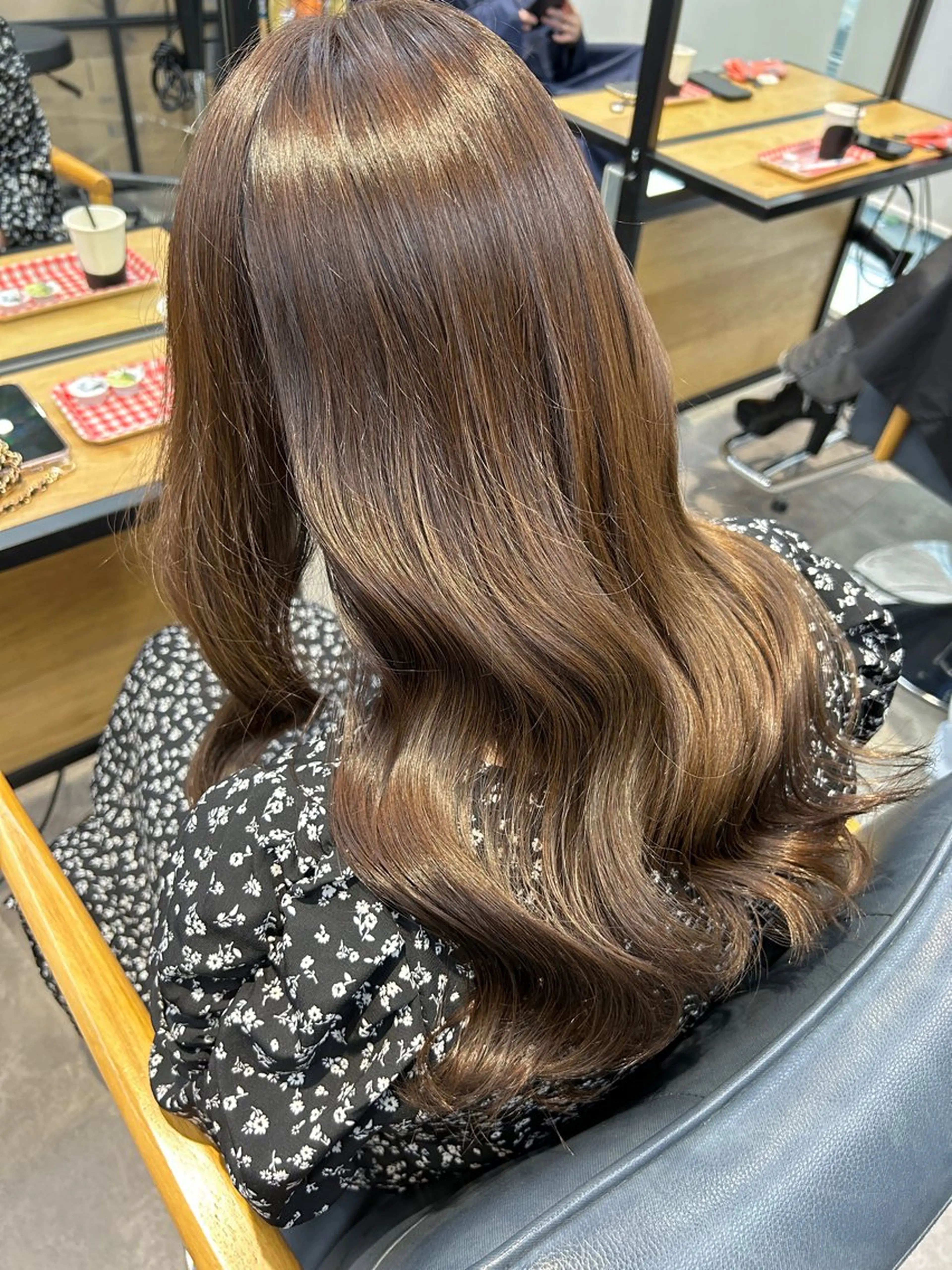 ロング カラー カット ヘアカラー トリートメント newi梅田🫧韓国 ヘア🫧sakiのヘアスタイル