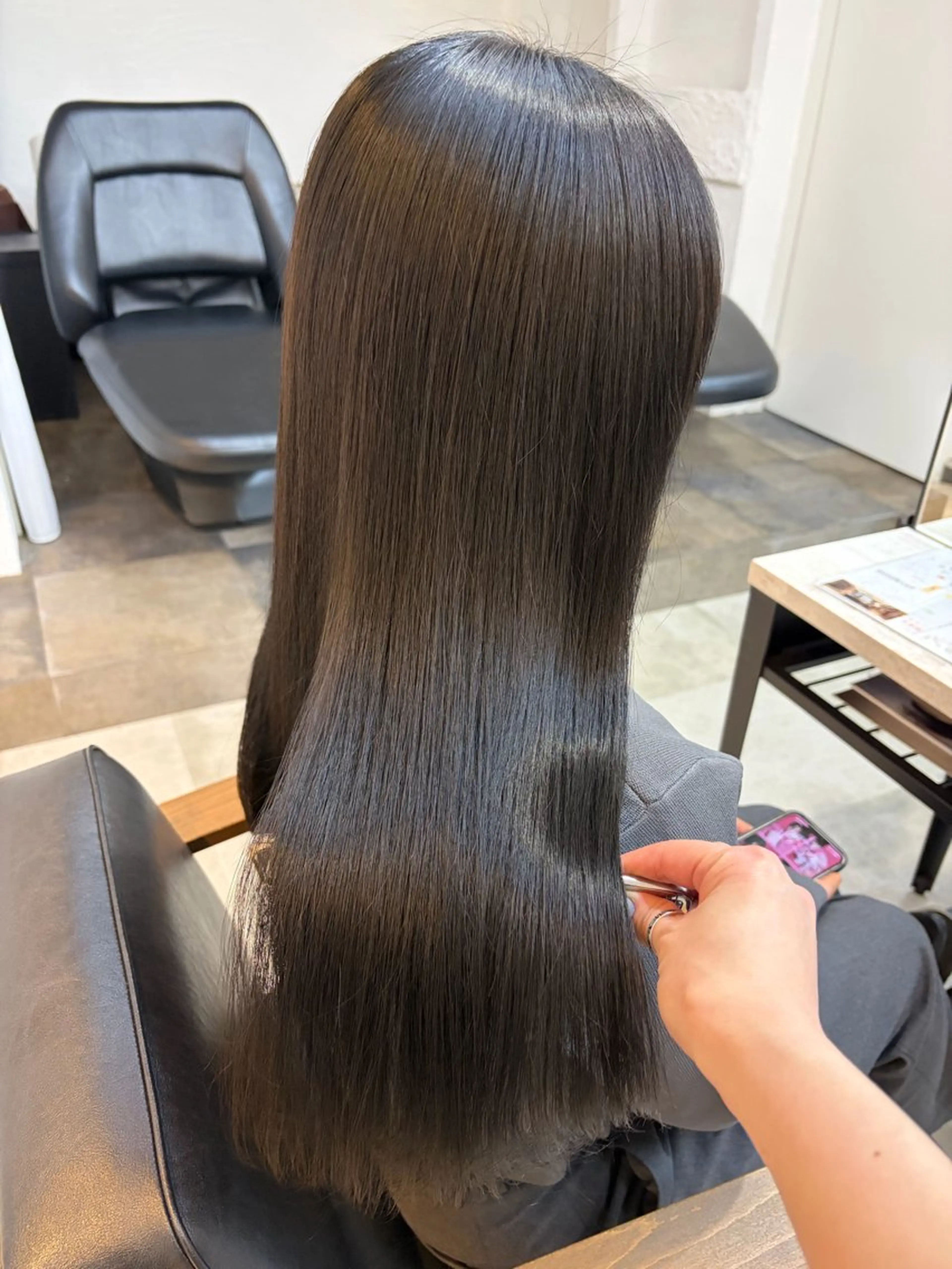 セミロング カラー 🥀韓国ヘア🥀 宮津真菜のヘアスタイル