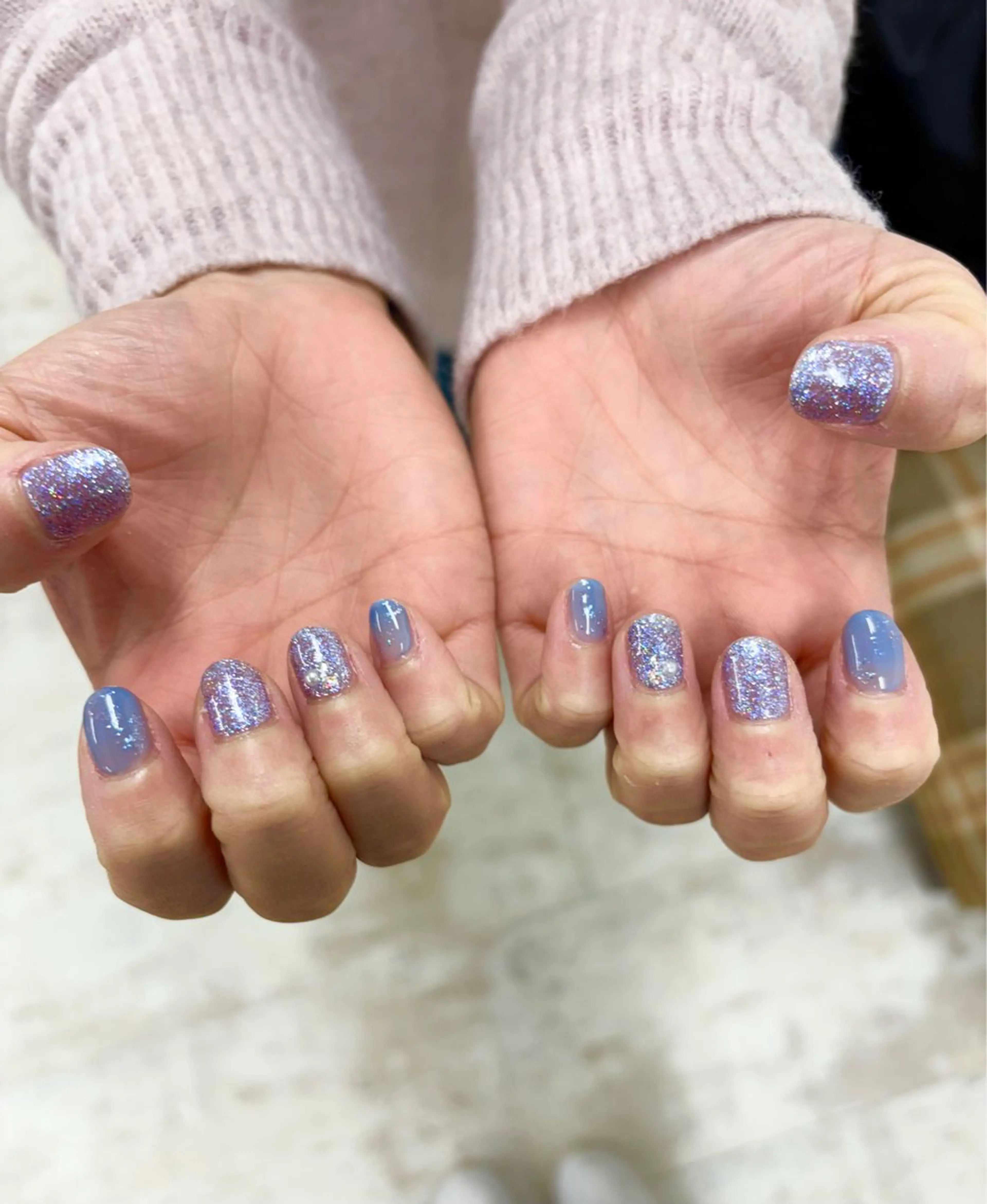 ネイル 吉田 里菜のネイルデザイン