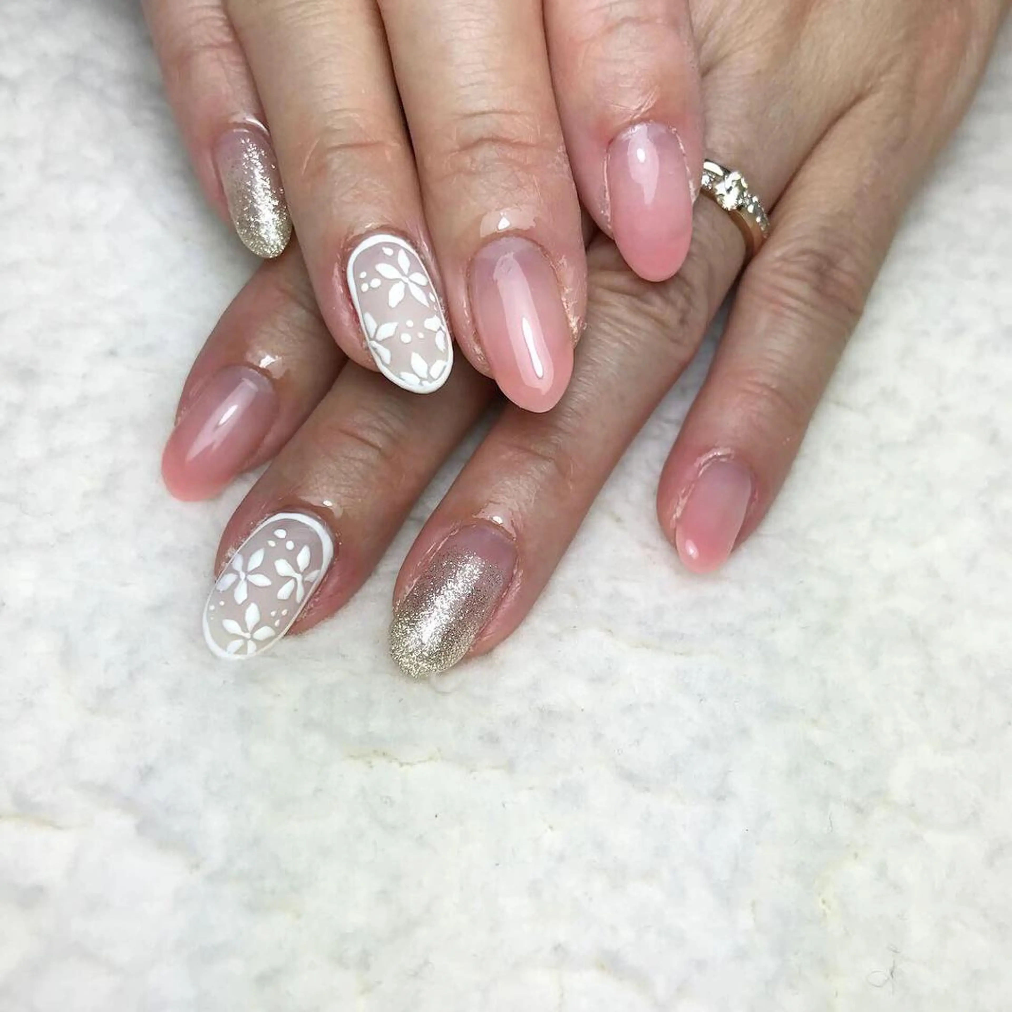 ネイル ハンドネイル COCO +のエステ・リラクイメージ