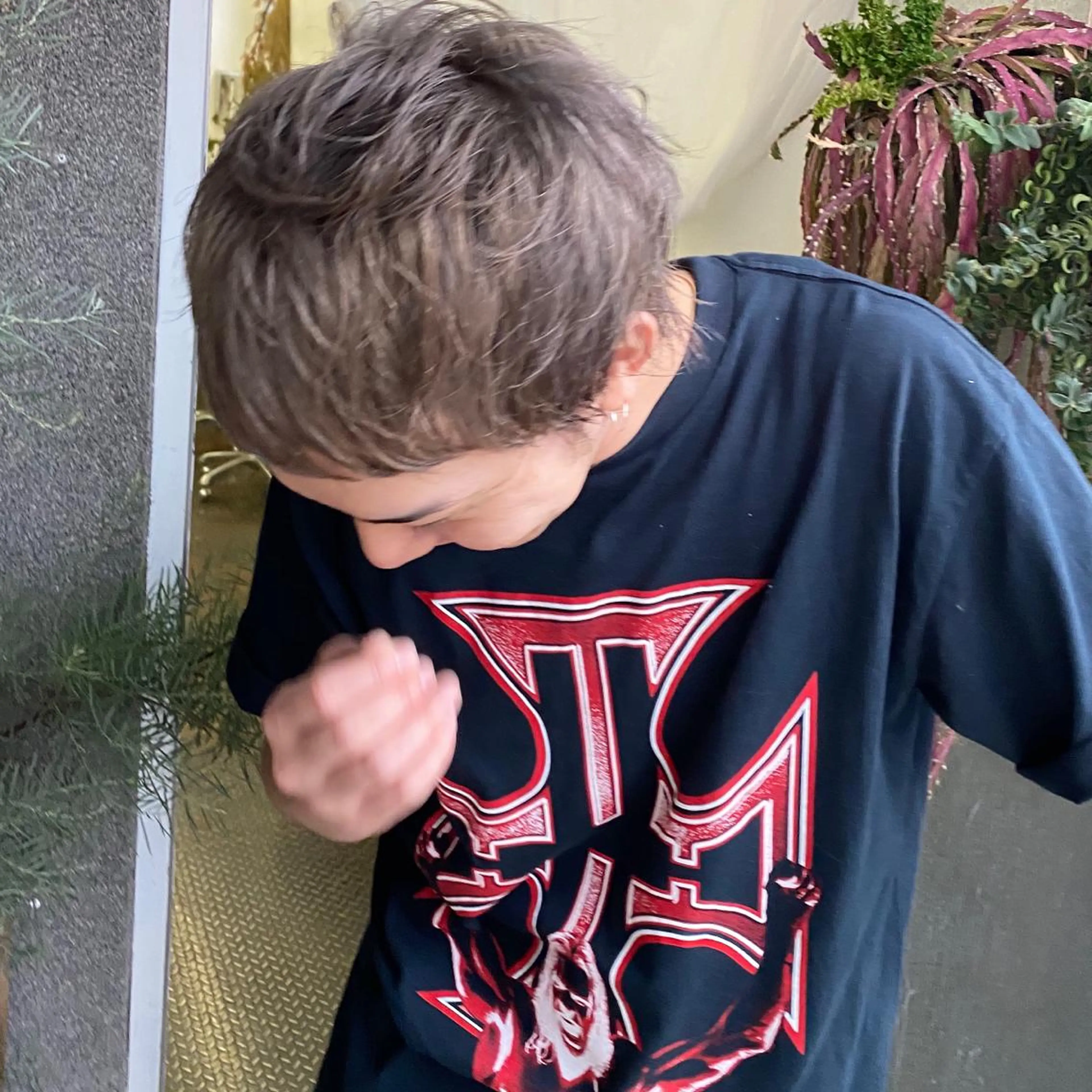 ショート カラー バレイヤージュ ブリーチ ケアブリーチ ダブルカラー グラデーションカラー カット 縮毛矯正 トリートメント qiie/ワンカラー インナーカラーのヘアスタイル