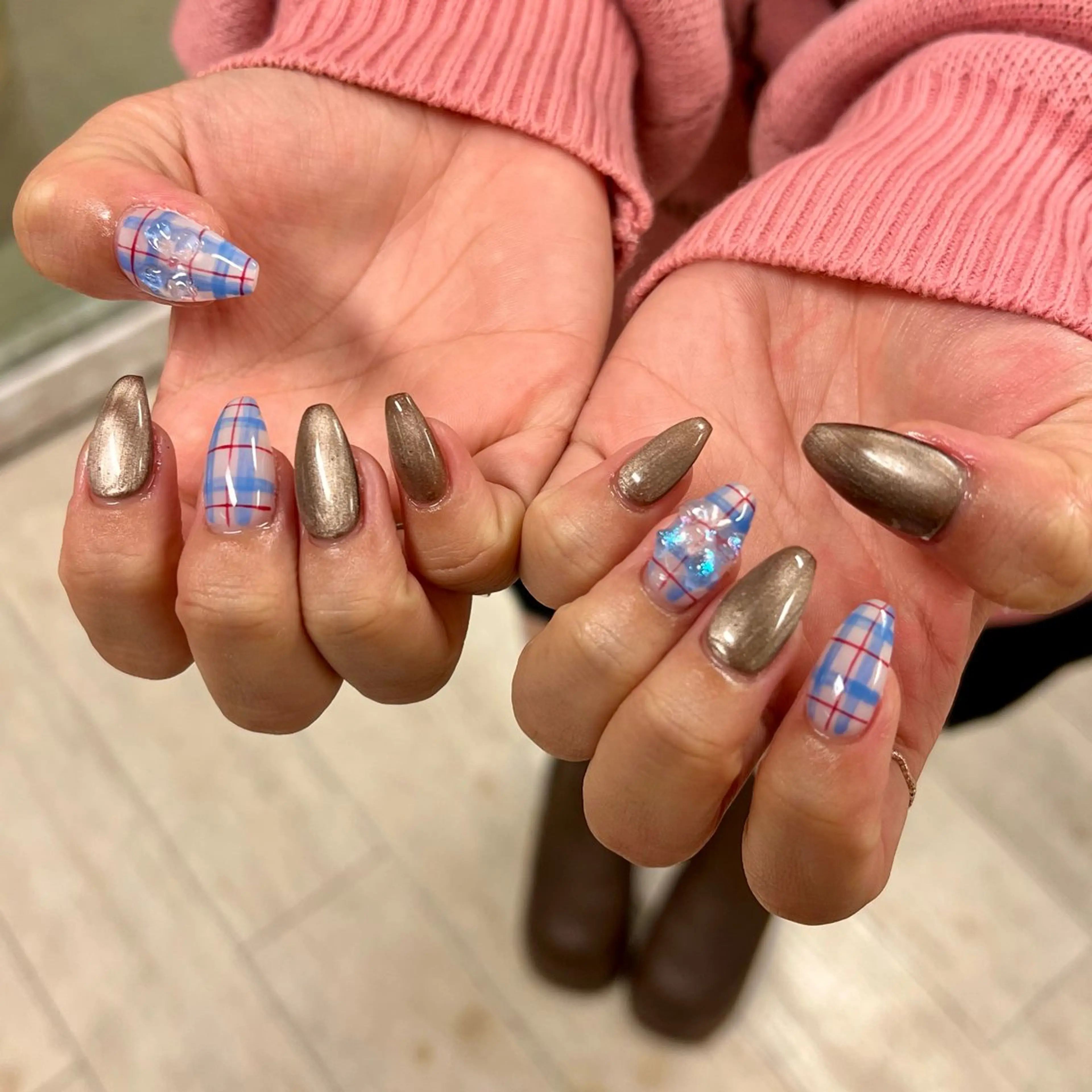 ネイル マグネットネイル ハンドネイル SAKURA 中島のネイルデザイン