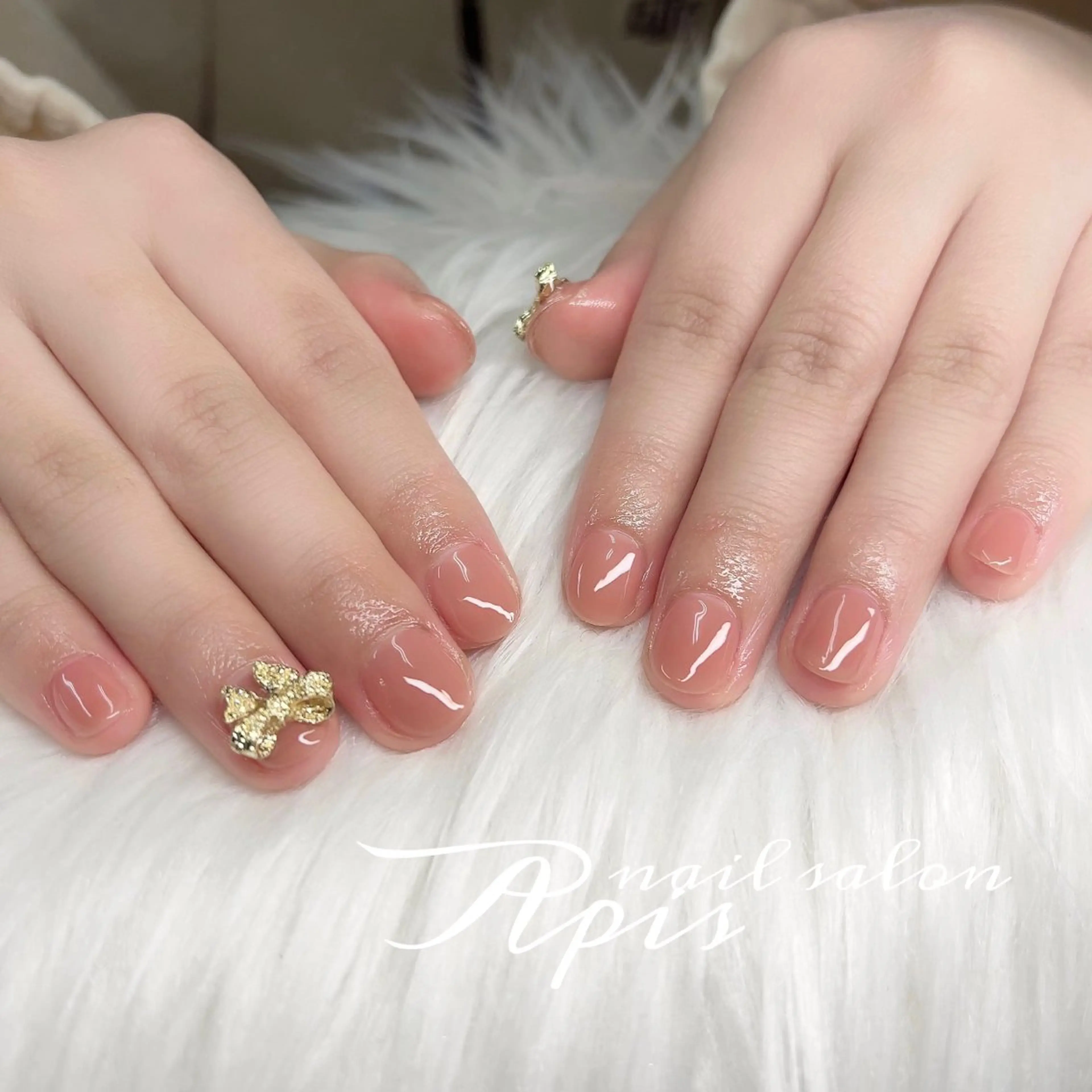 ネイル ハンドネイル Apis manakaのネイルデザイン