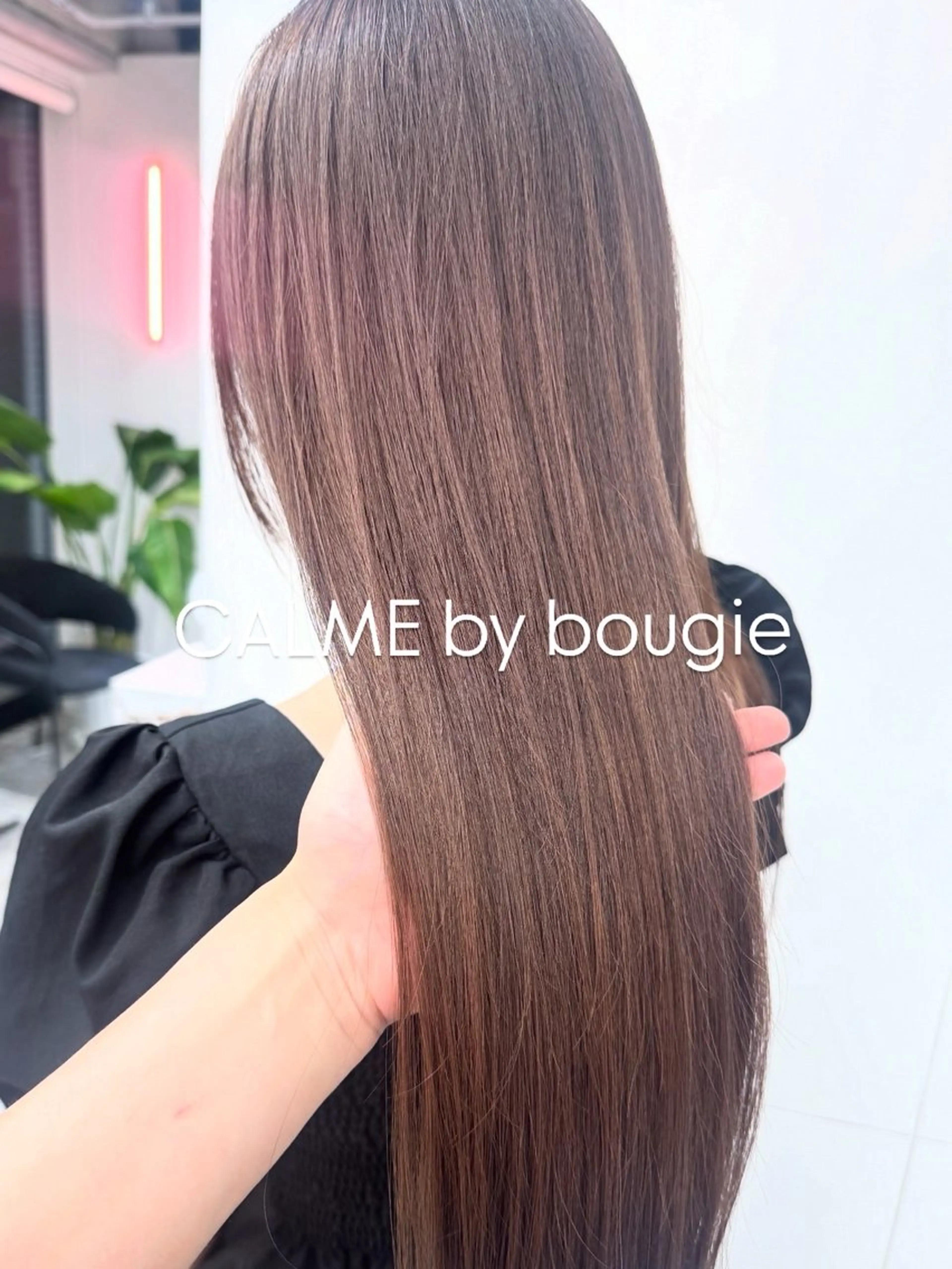 ロング カラー makoto⌇レイヤ ー⌇艶カラー🍒‎のヘアスタイル