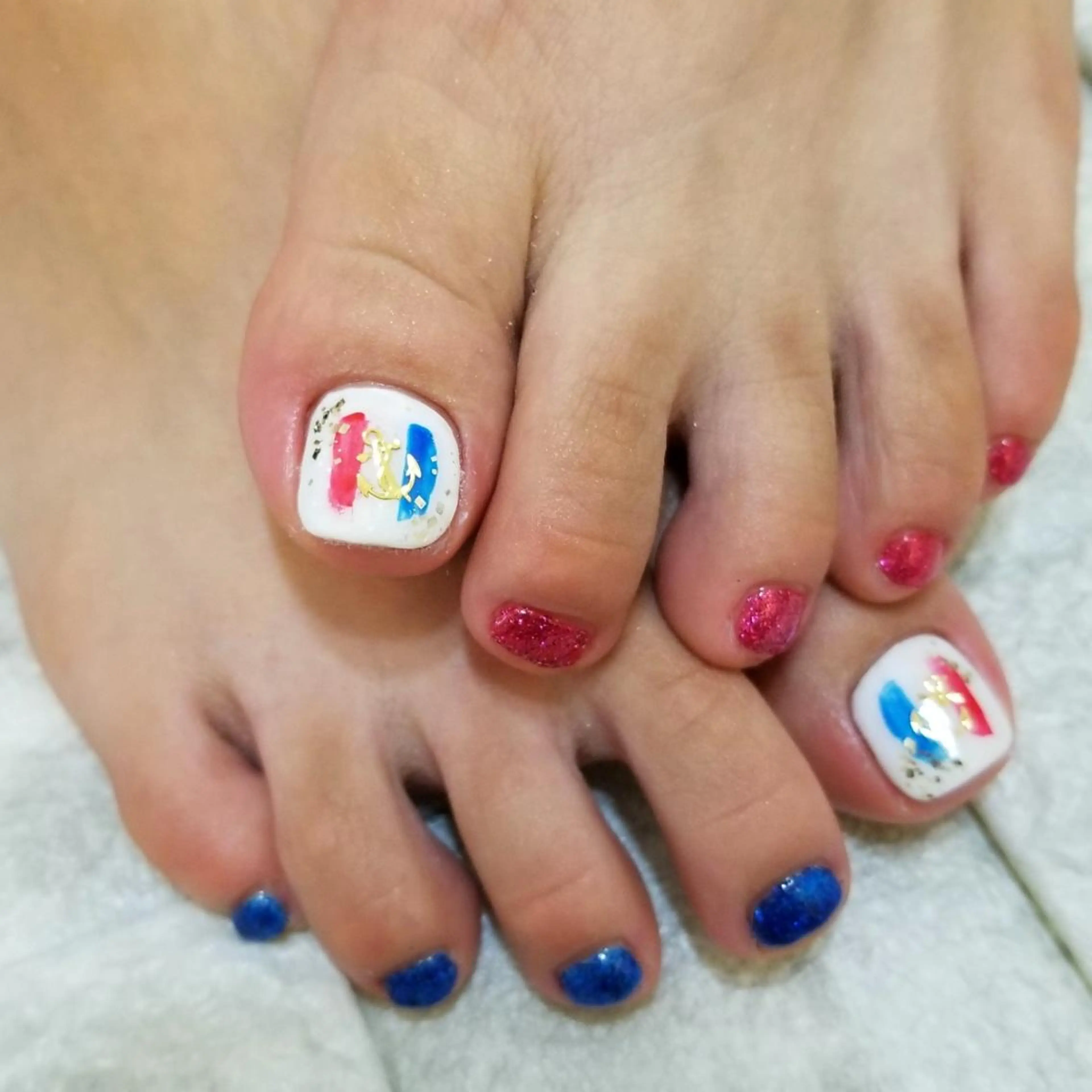 ネイル nijiiro🌈 サトウのネイルデザイン