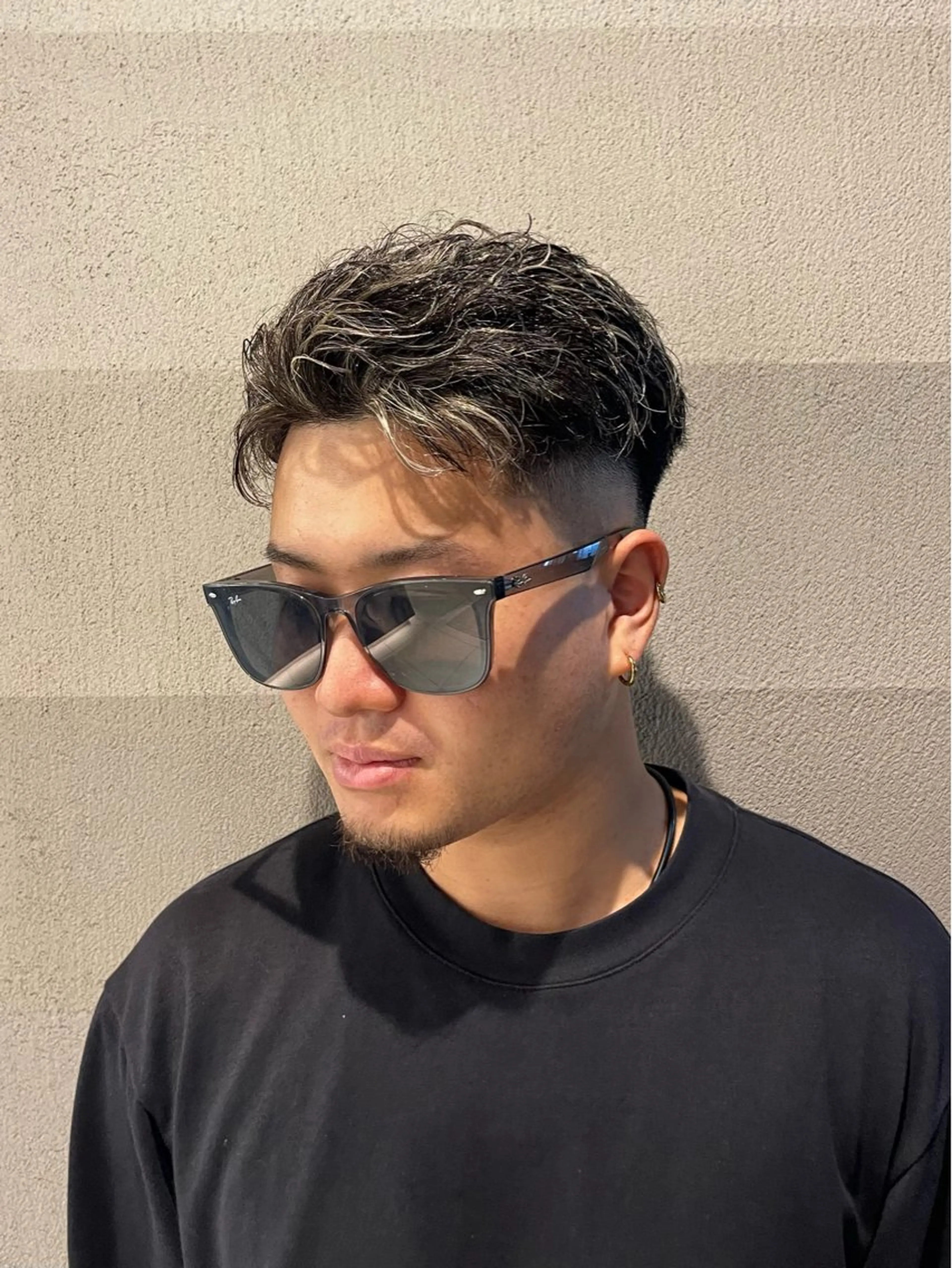 ショート カラー パーマ メンズ フェードカット メンズハイライト メンズメッシュ モヒカン メンズパーマ 【再現性120%】 🔥龍也リュウヤ🔥のヘアスタイル