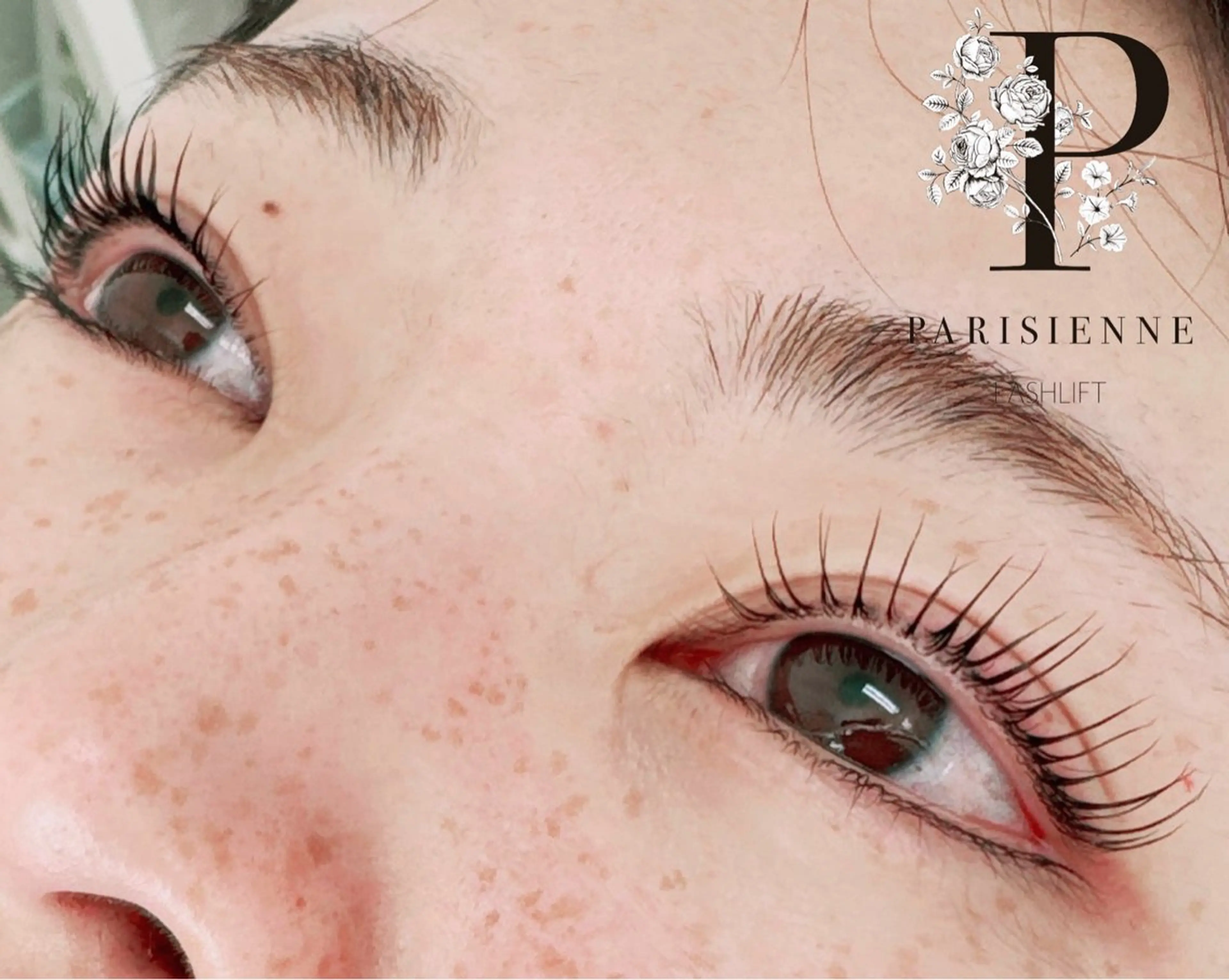 マツエク・マツパ パリジェンヌラッシュリフト エクシアホワイト高崎 小林のマツエク・マツパデザイン