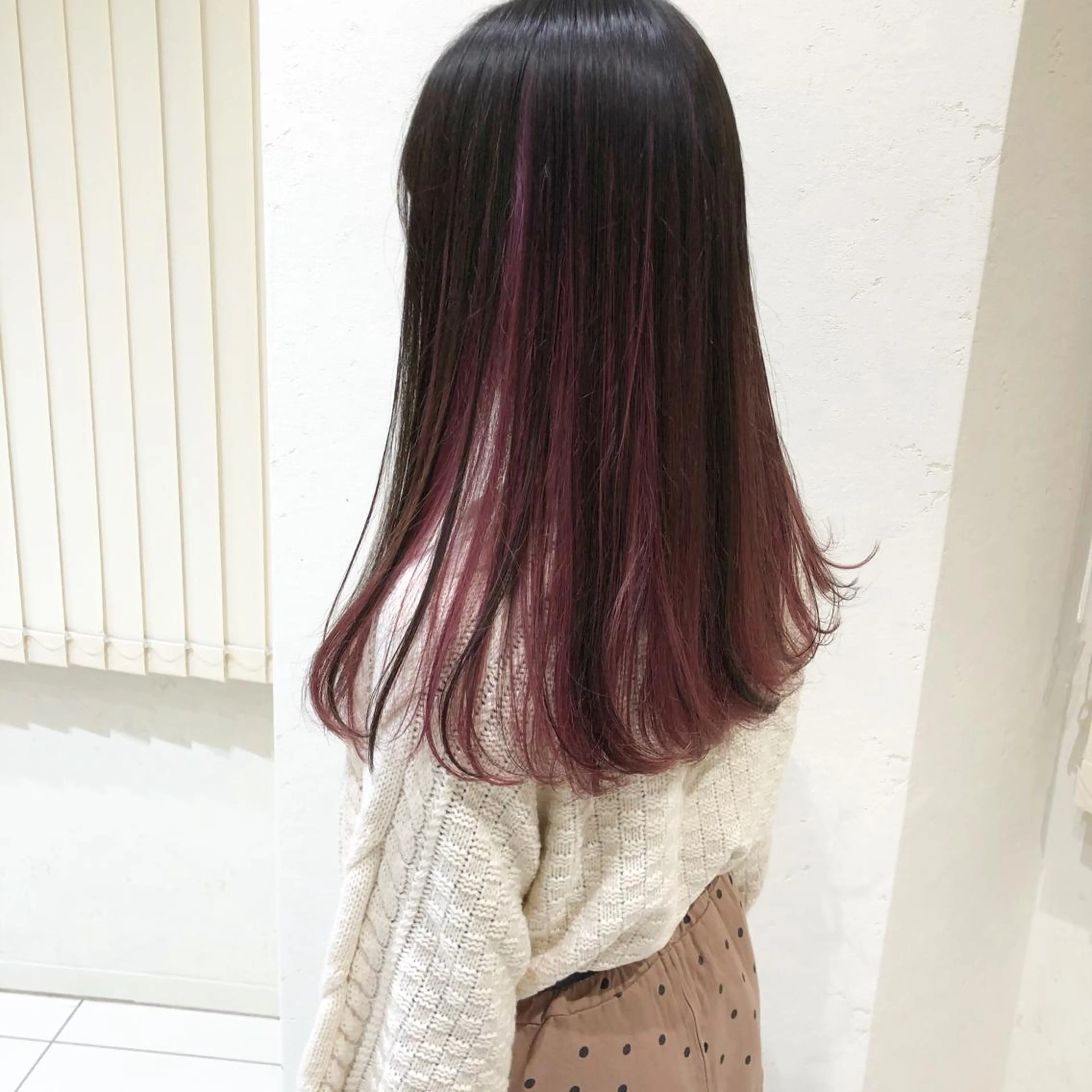セミロング カラー パーマ ヘアアレンジ ヘアカラー ハイトーン特化🤍 浦住のヘアスタイル