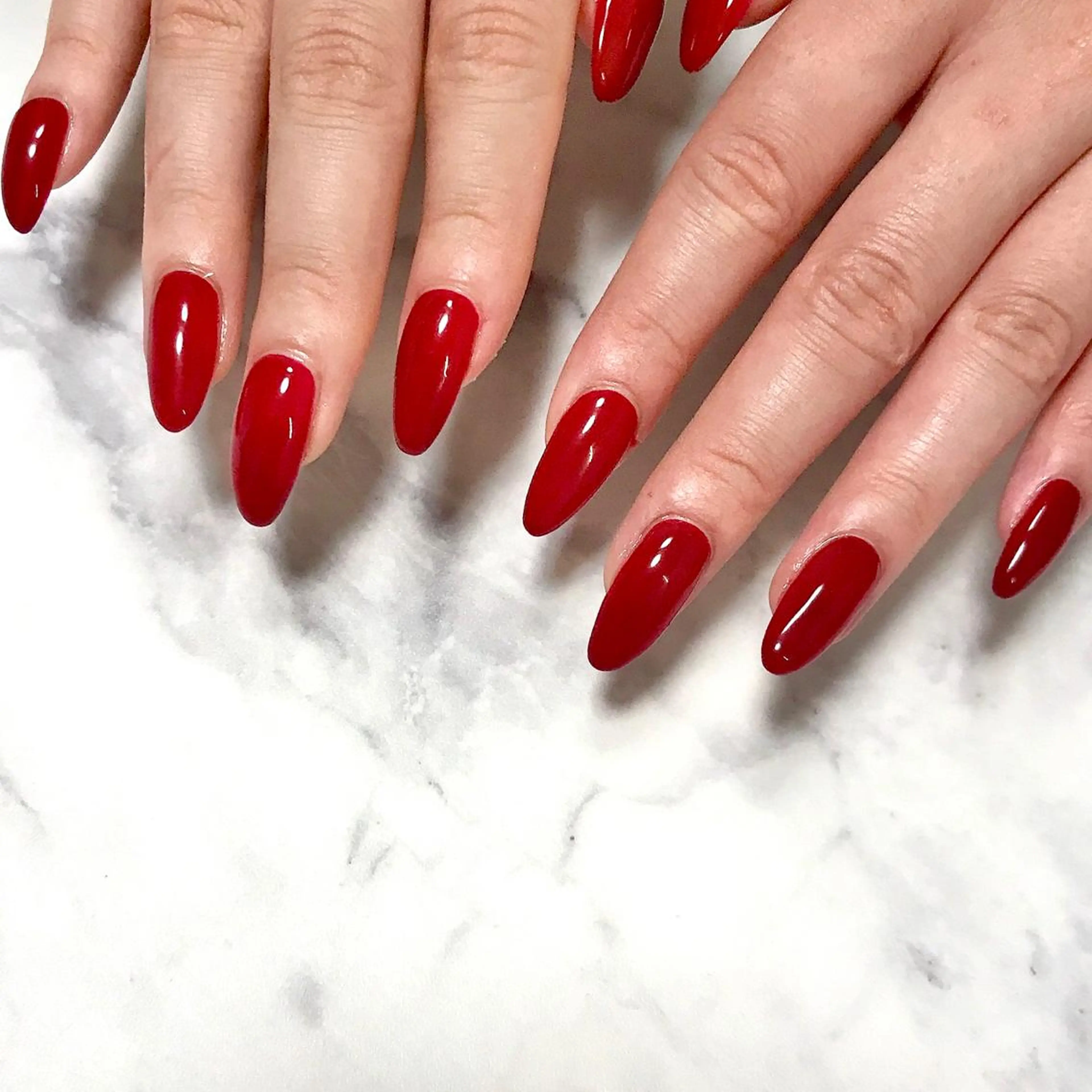 ネイル 赤色 シンプルネイル ステラ marikominoのネイルデザイン