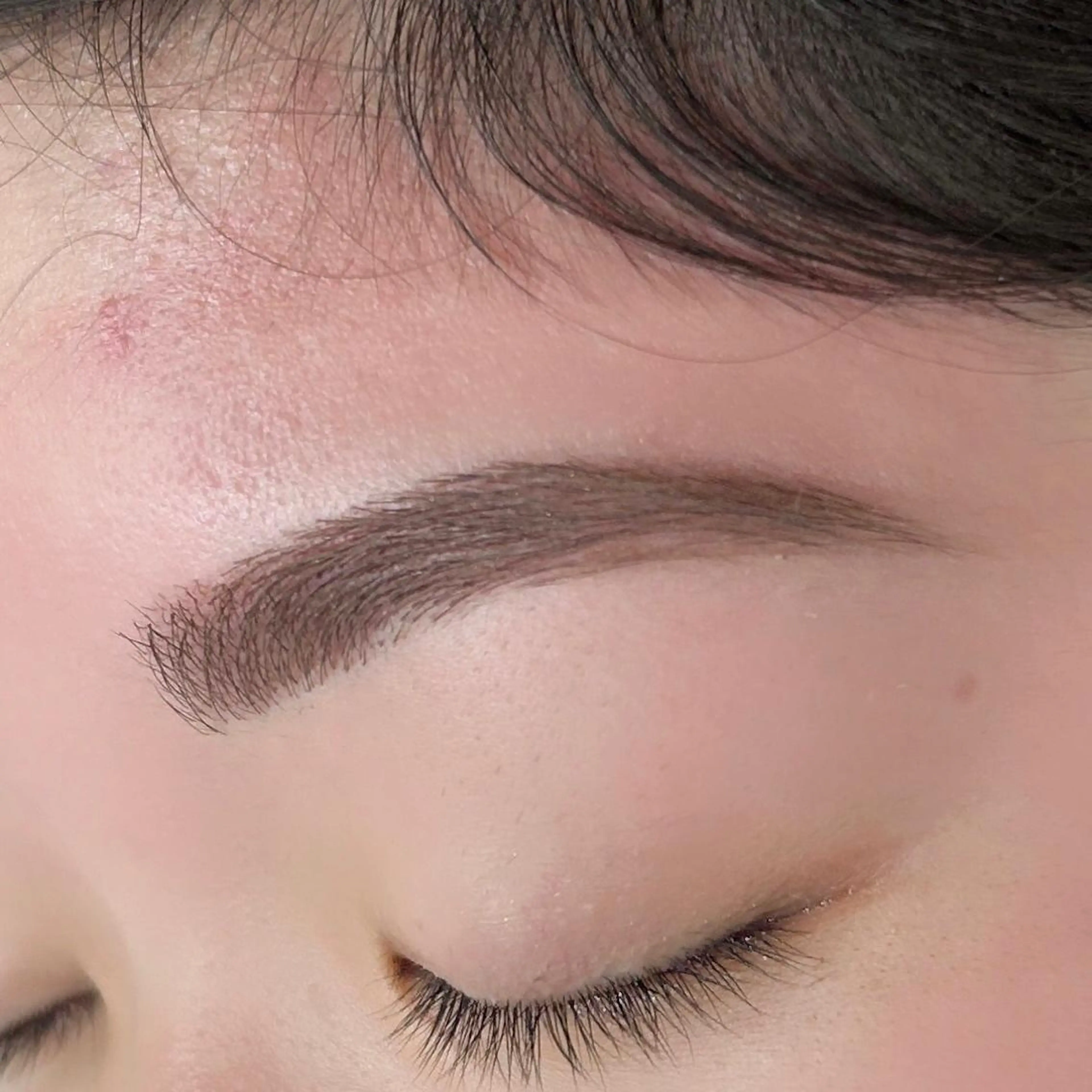 アイブロウ 🫧eyesalon Fair  横浜店のマツエク・マツパデザイン