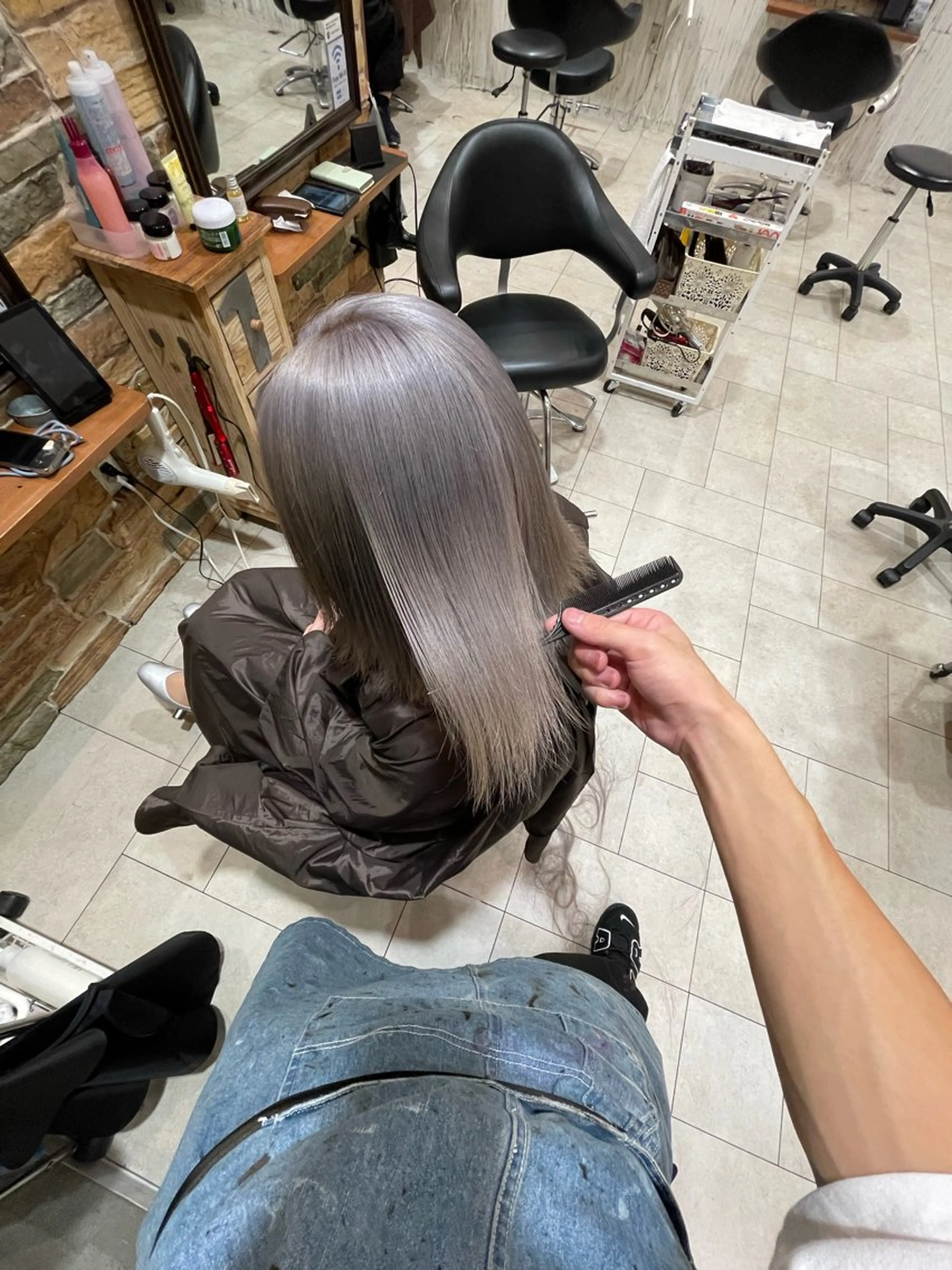 ミディアム カラー ヘアカラー 六反 仁哉のヘアスタイル