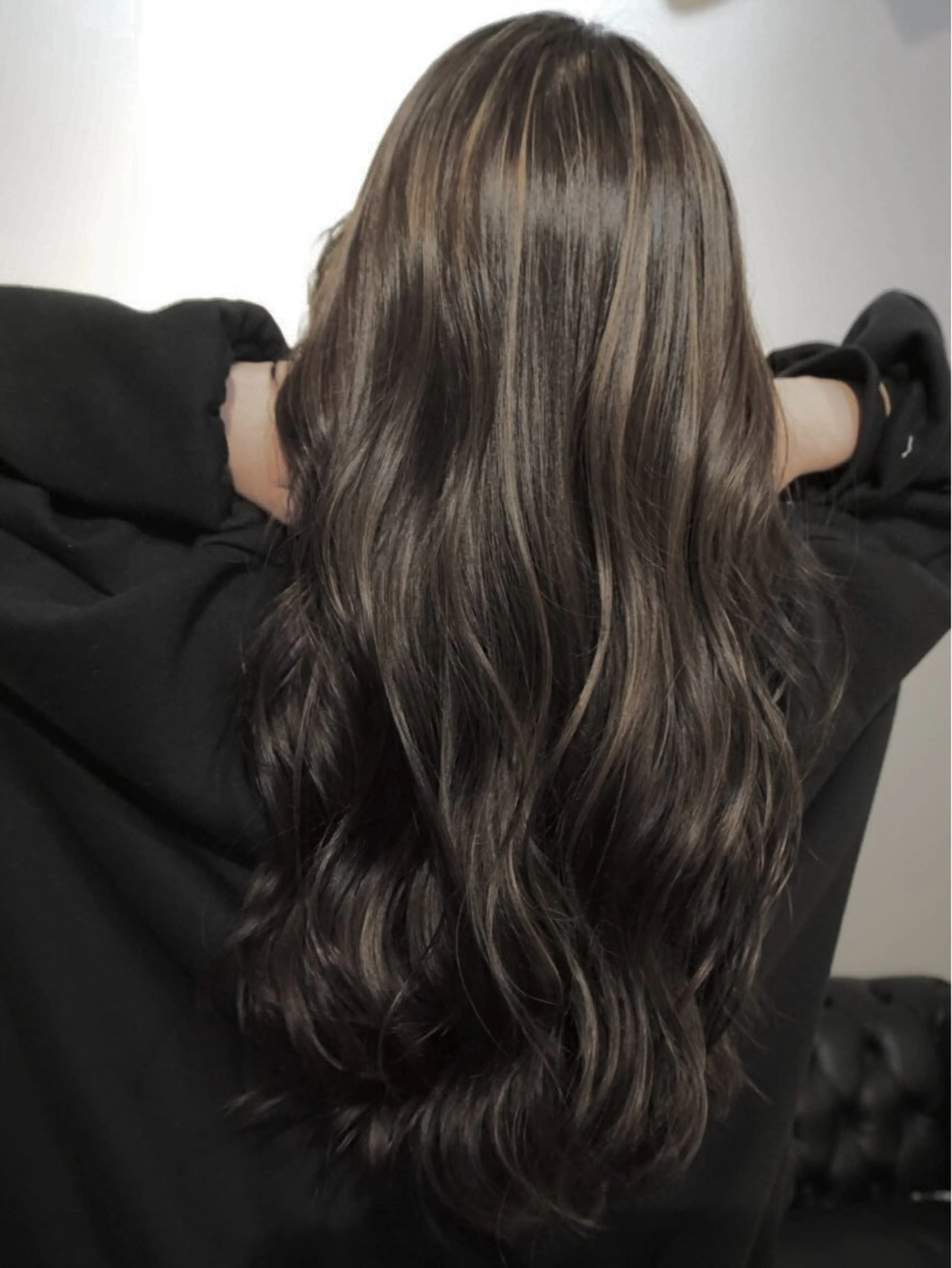 ロング ヘアカラー トリートメント miyu/ハイライト ブリーチモデル募集中のヘアスタイル