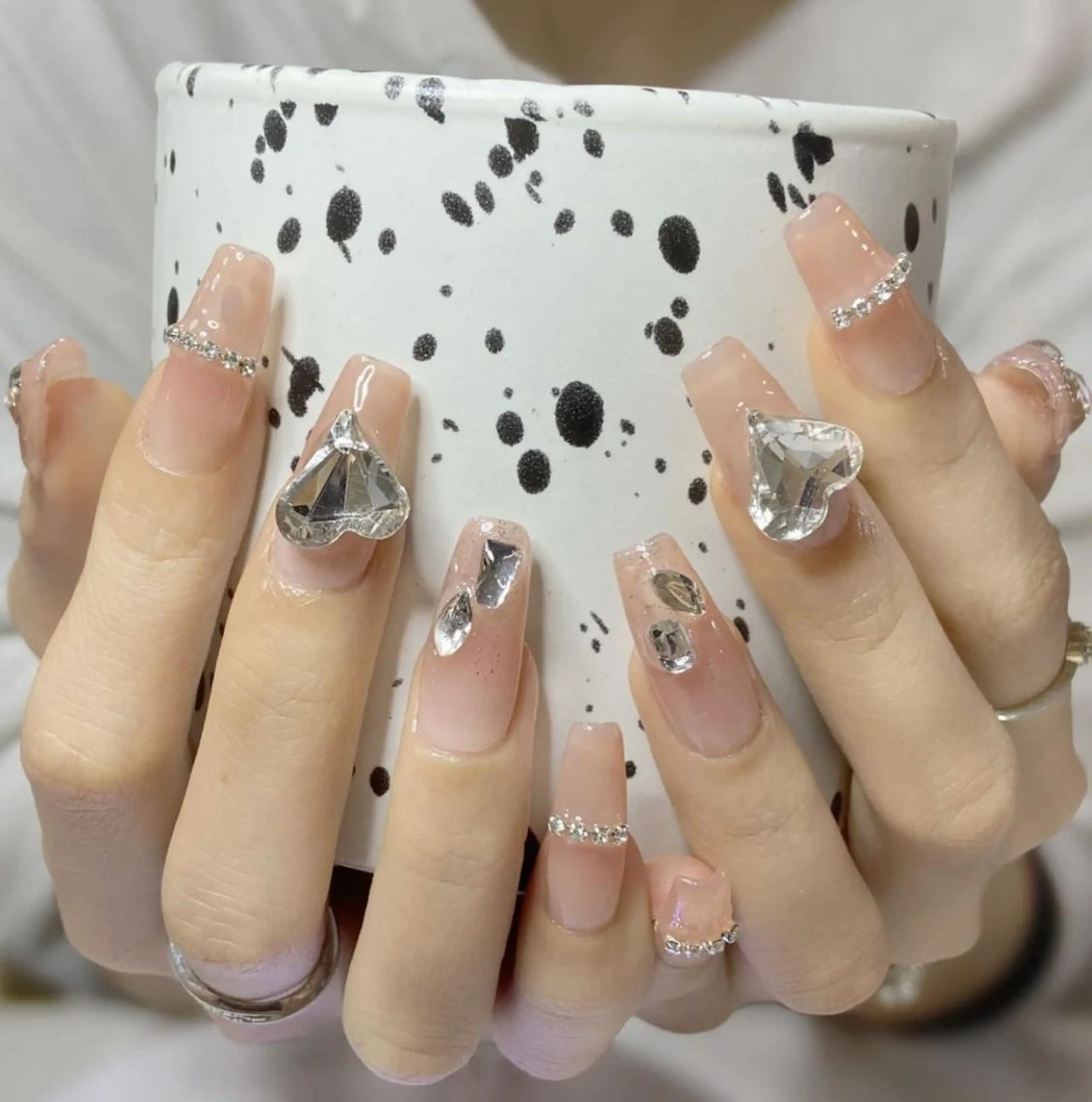 ネイル アートネイル 長さ出し ネイルチップ Queens マオのネイルデザイン