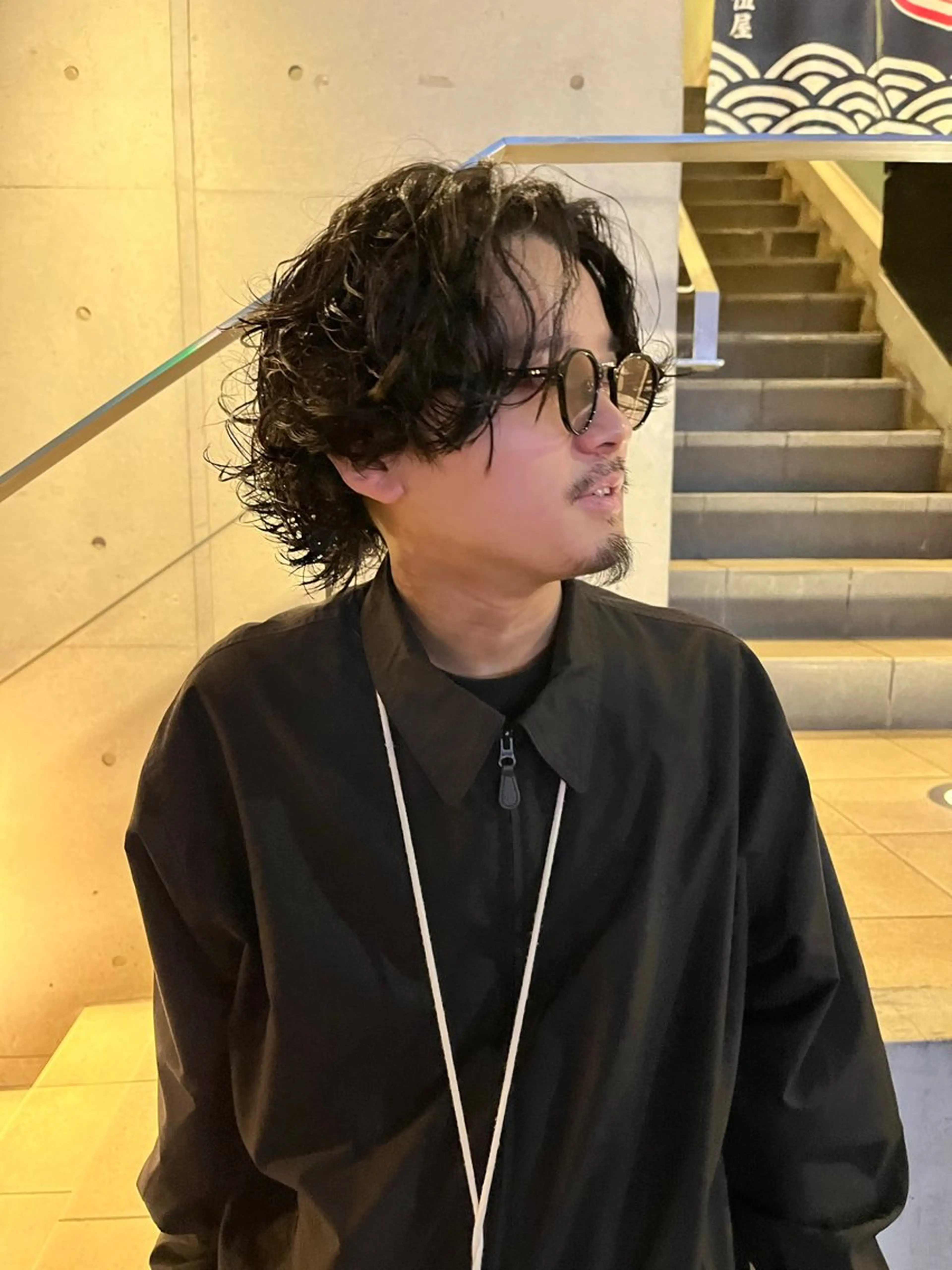 ミディアム パーマ メンズ ボブとパーマの達人 /美容室難民の方是非のヘアスタイル