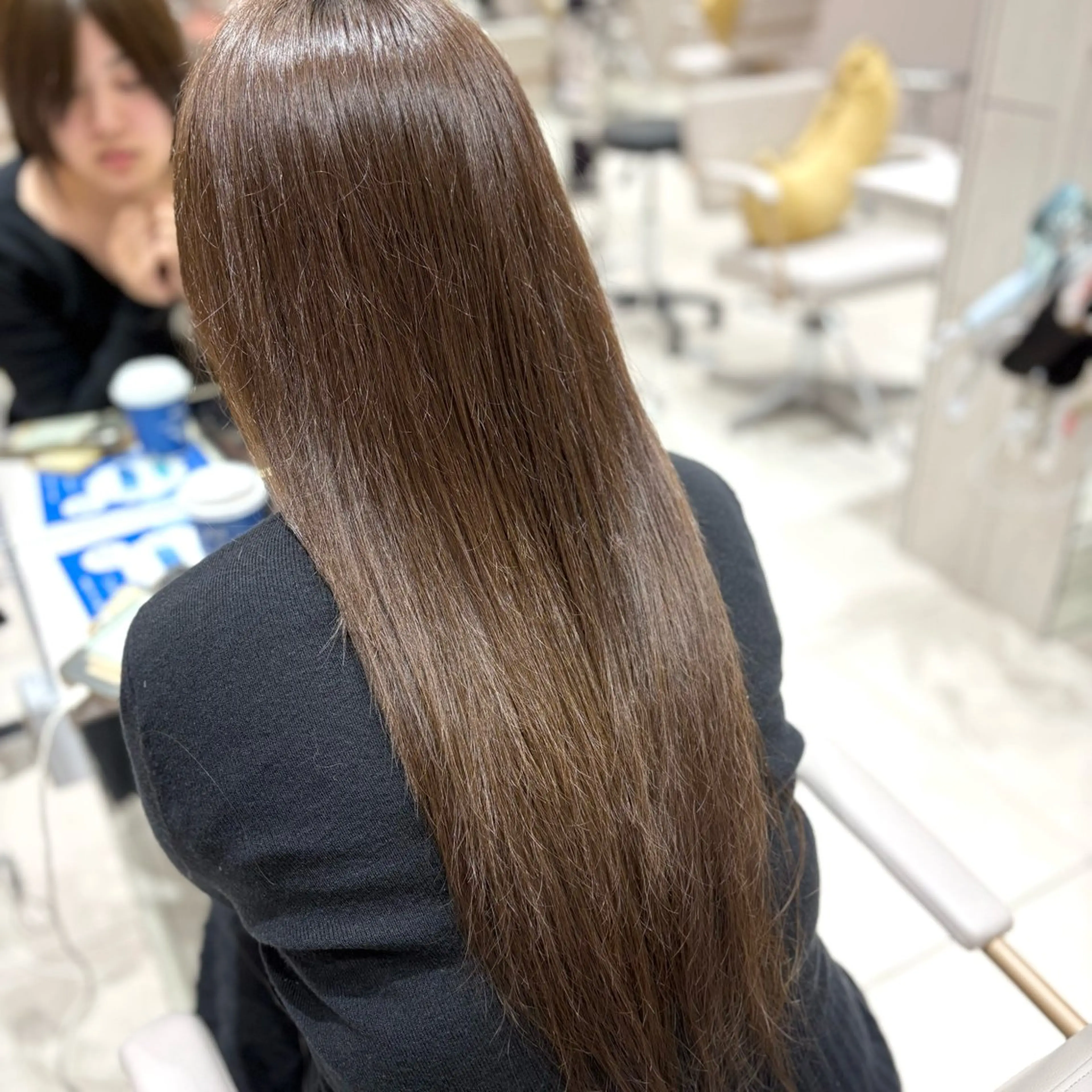 ロング カラー ベージュカラー オリーブベージュ ヘアカラー トリートメント 銀座/レイヤー/ 透明感カラー✨りくのヘアスタイル