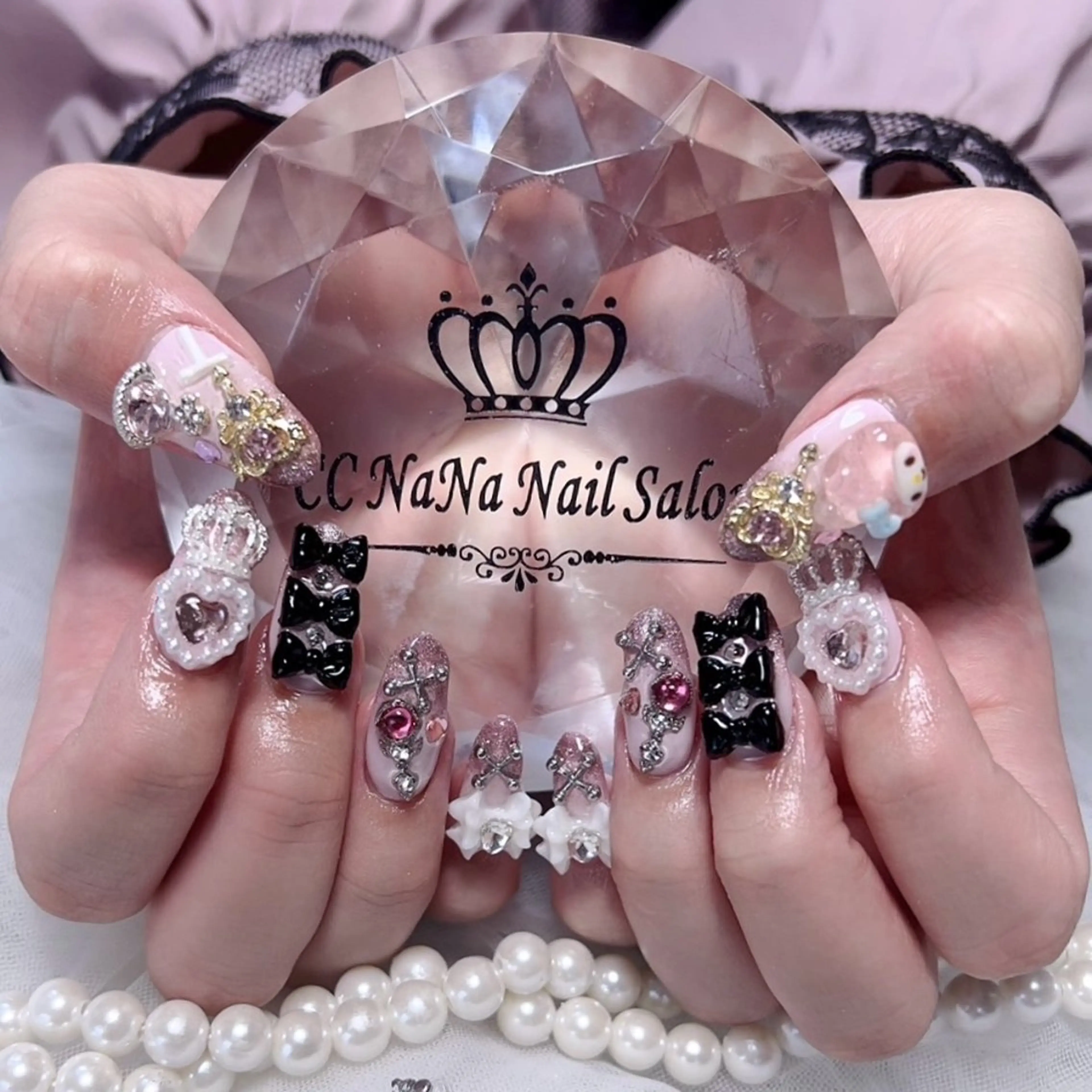 ネイル アートネイル ハンドネイル 💎CC・NaNa 韓国風ネイル🌙Cのネイルデザイン