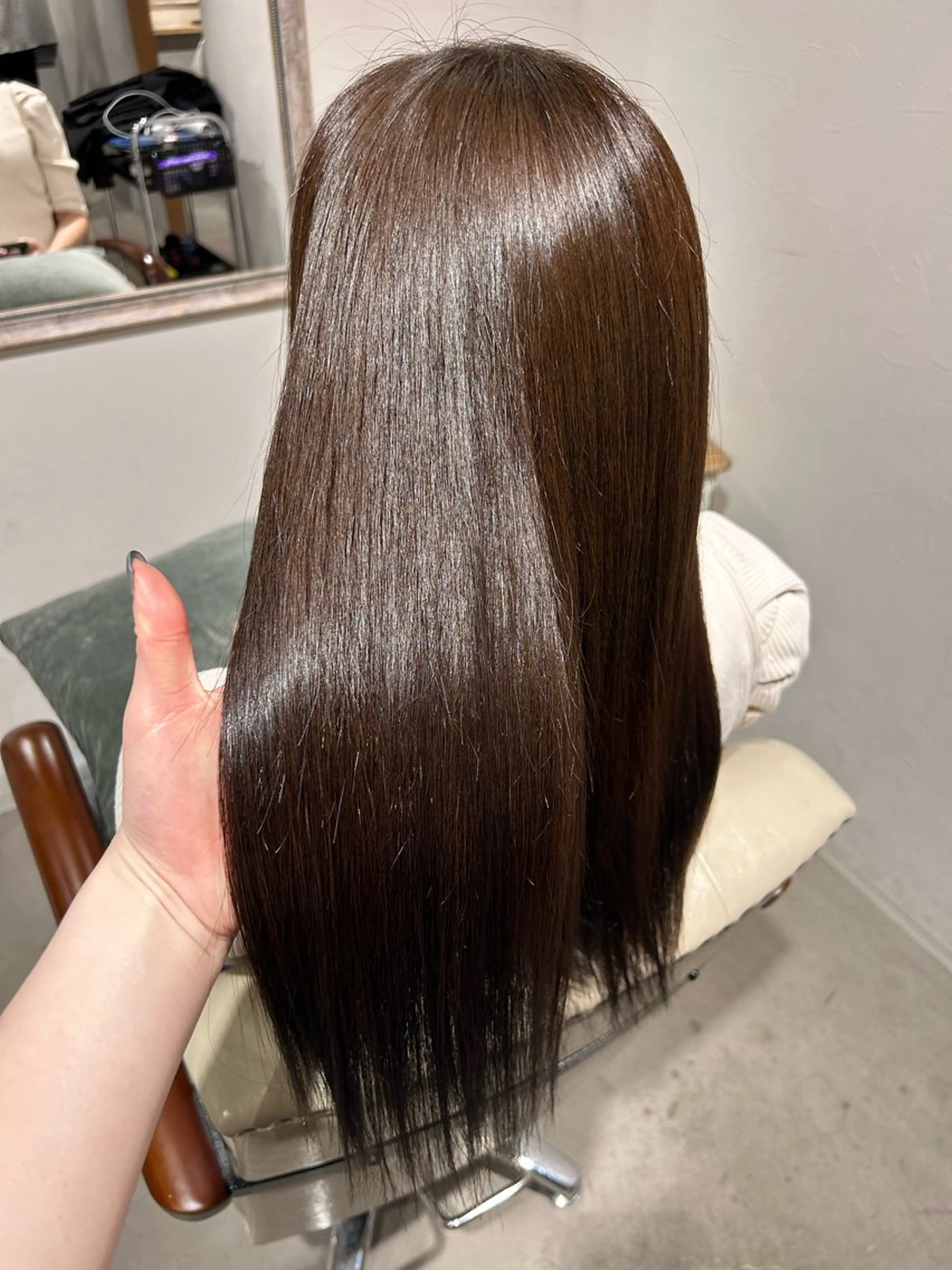 ロング 瀬川 夏緒のヘアスタイル