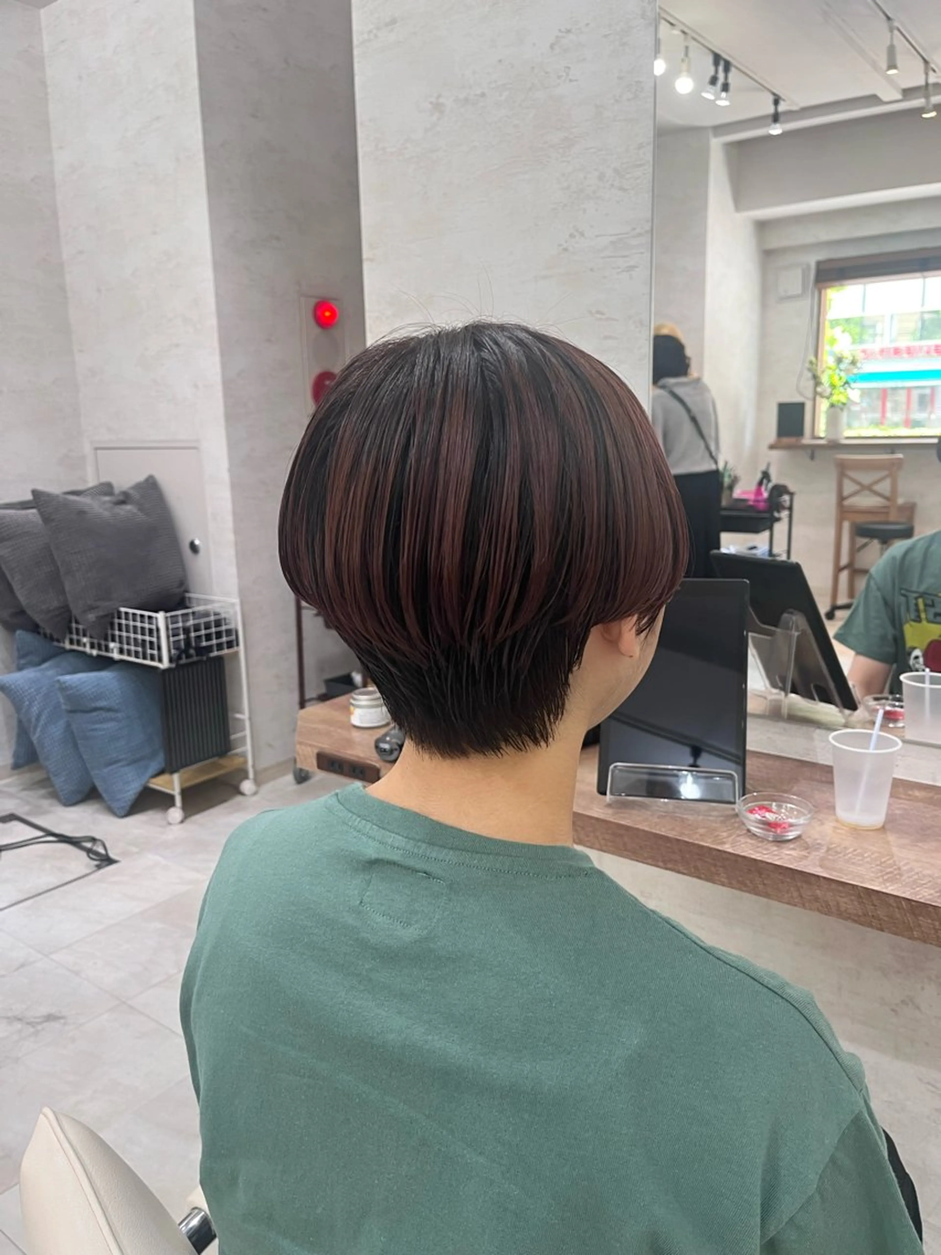 ショート 佐藤 雅のヘアスタイル