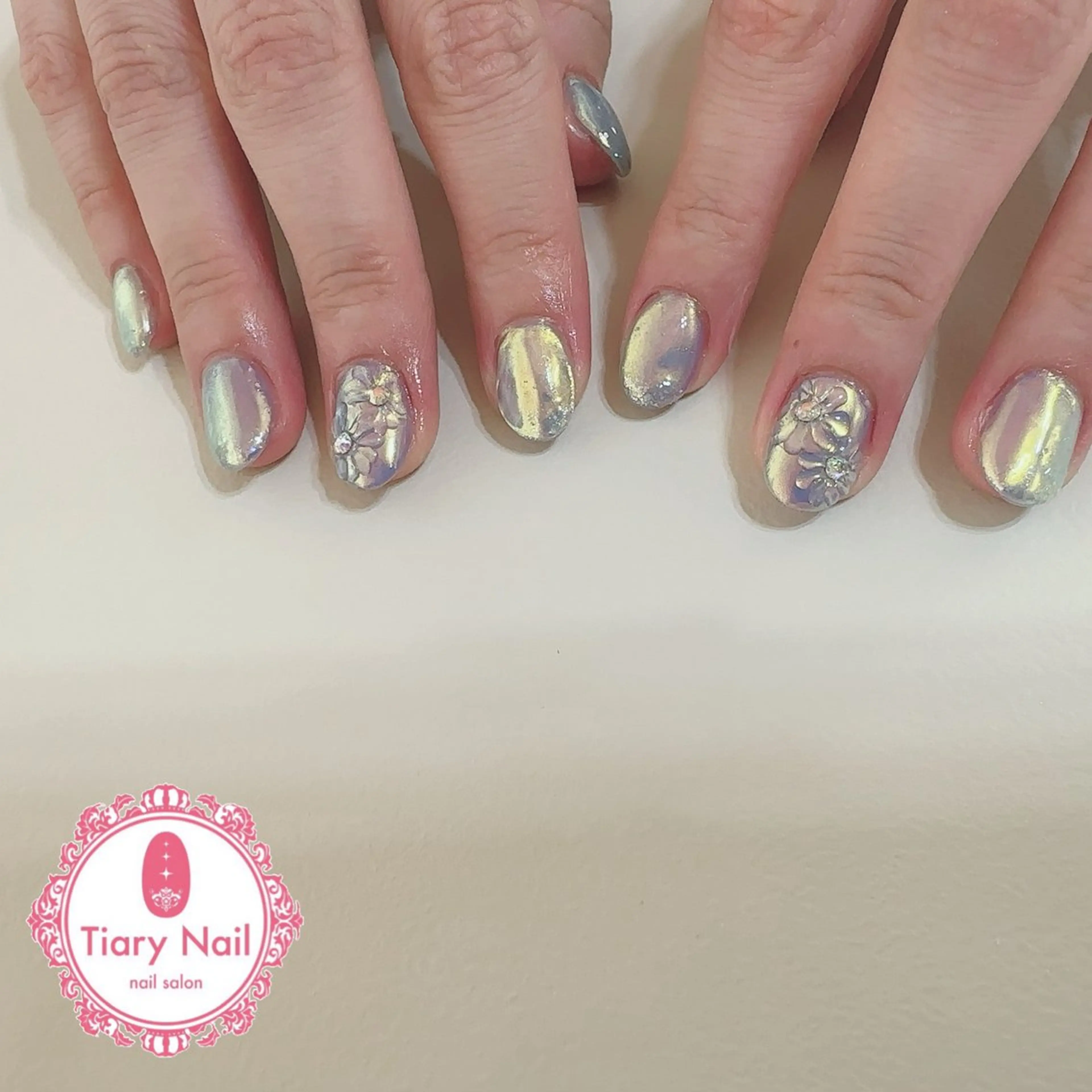 ネイル tiarynail K K🐼のネイルデザイン