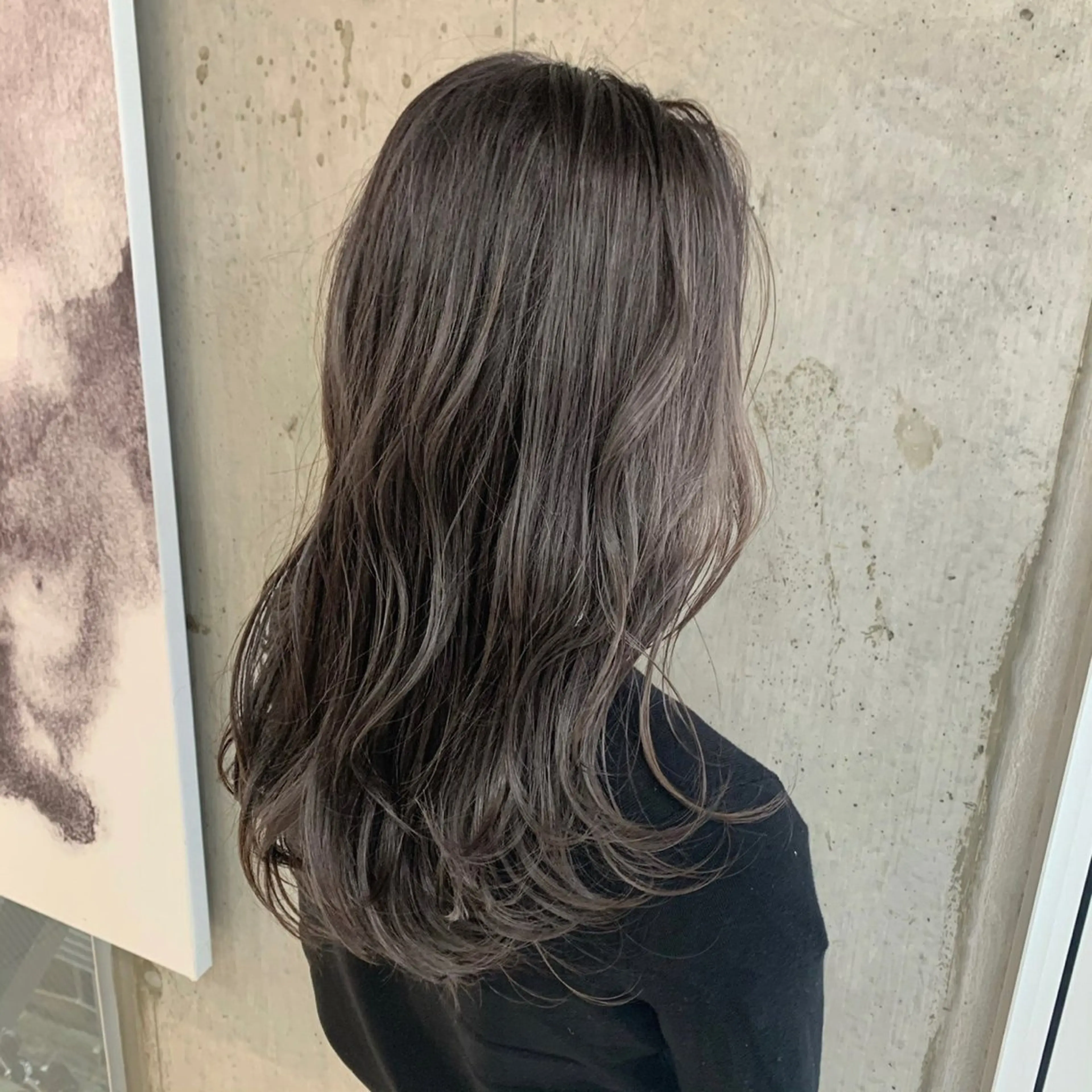 ミディアム カラー 透明感カラー ダークグレー ダークグレージュ グレージュ ハイライトカラー コバヤシ リョウのヘアスタイル