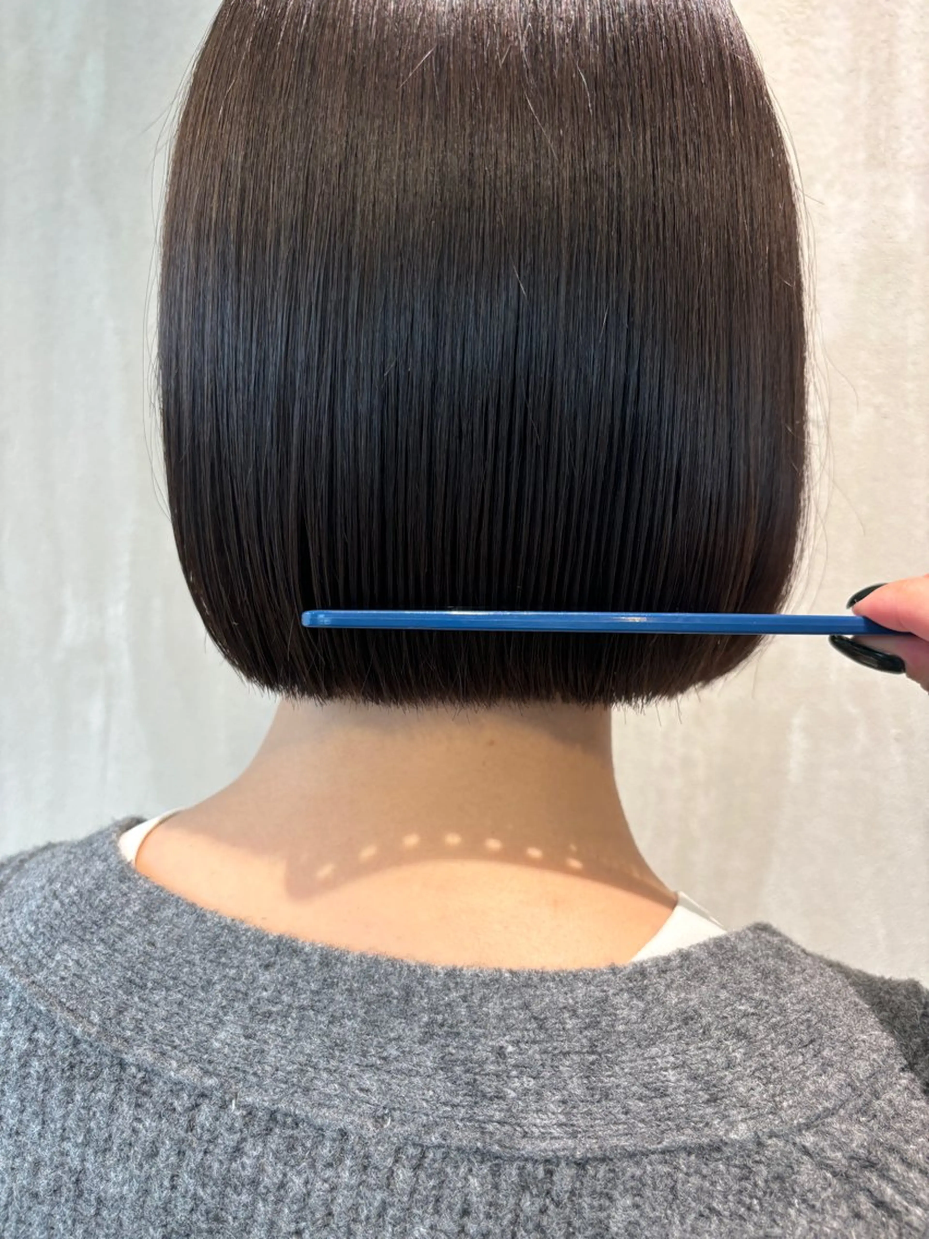 ショート カラー ボブ カット ヘアカラー 小木曽 里華のヘアスタイル