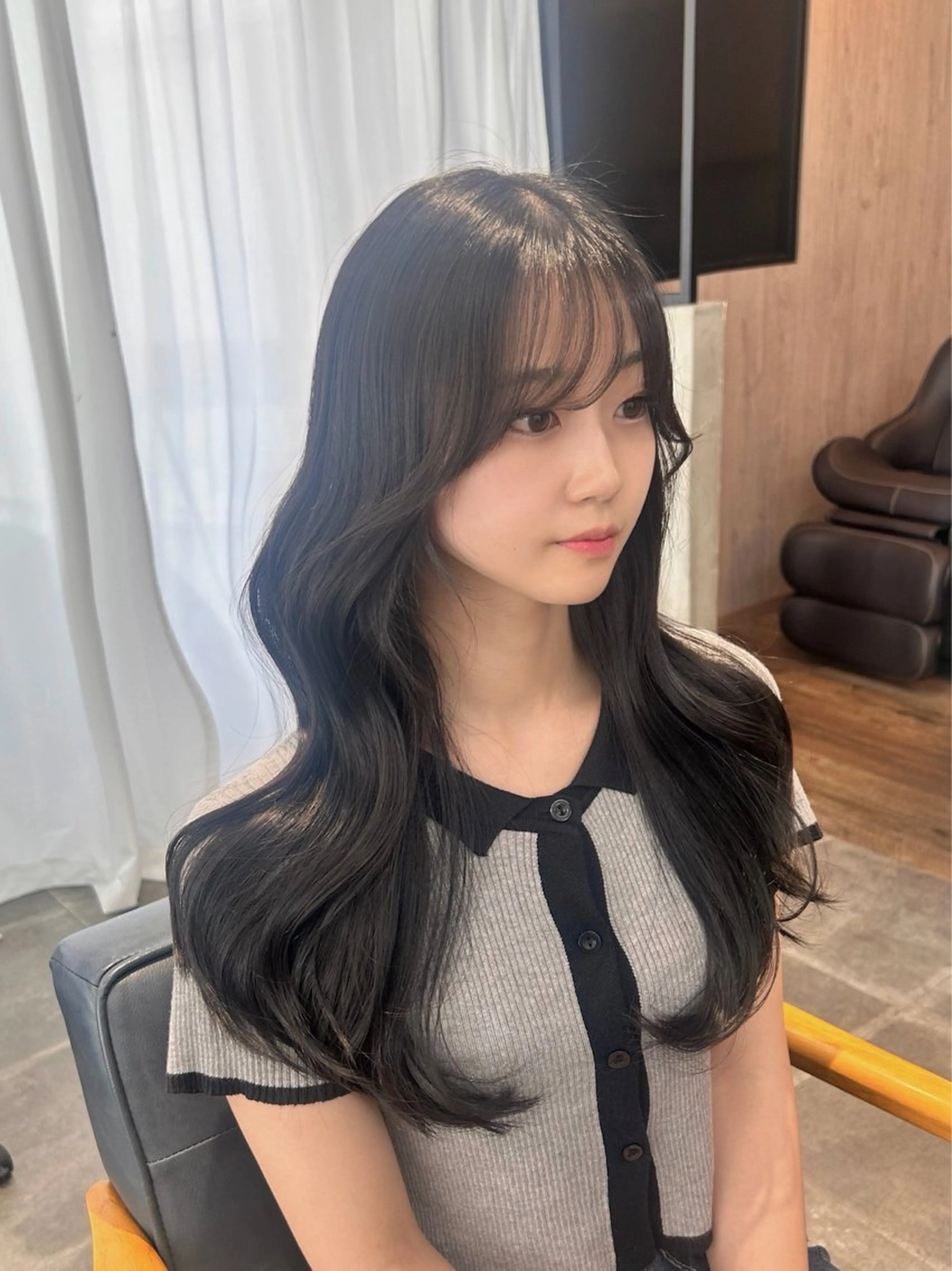 ロング カラー 韓国×髪質改善カラー 💎hinaのヘアスタイル