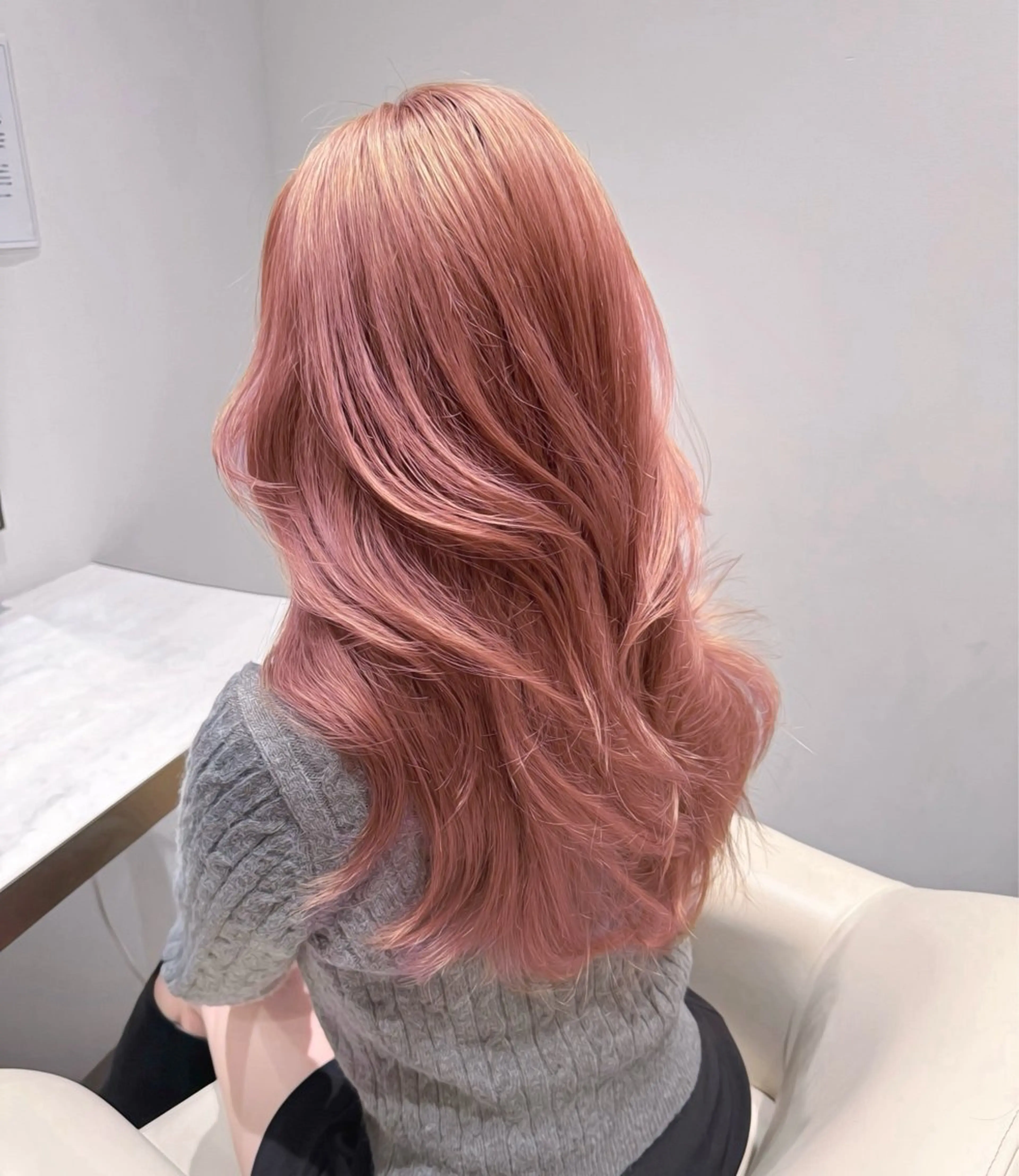 セミロング カラー ヘアカラー トリートメント ヘッドスパ ヘアセット 韓国ヘア/レイヤー/ 顔まわり/りょーとのヘアスタイル