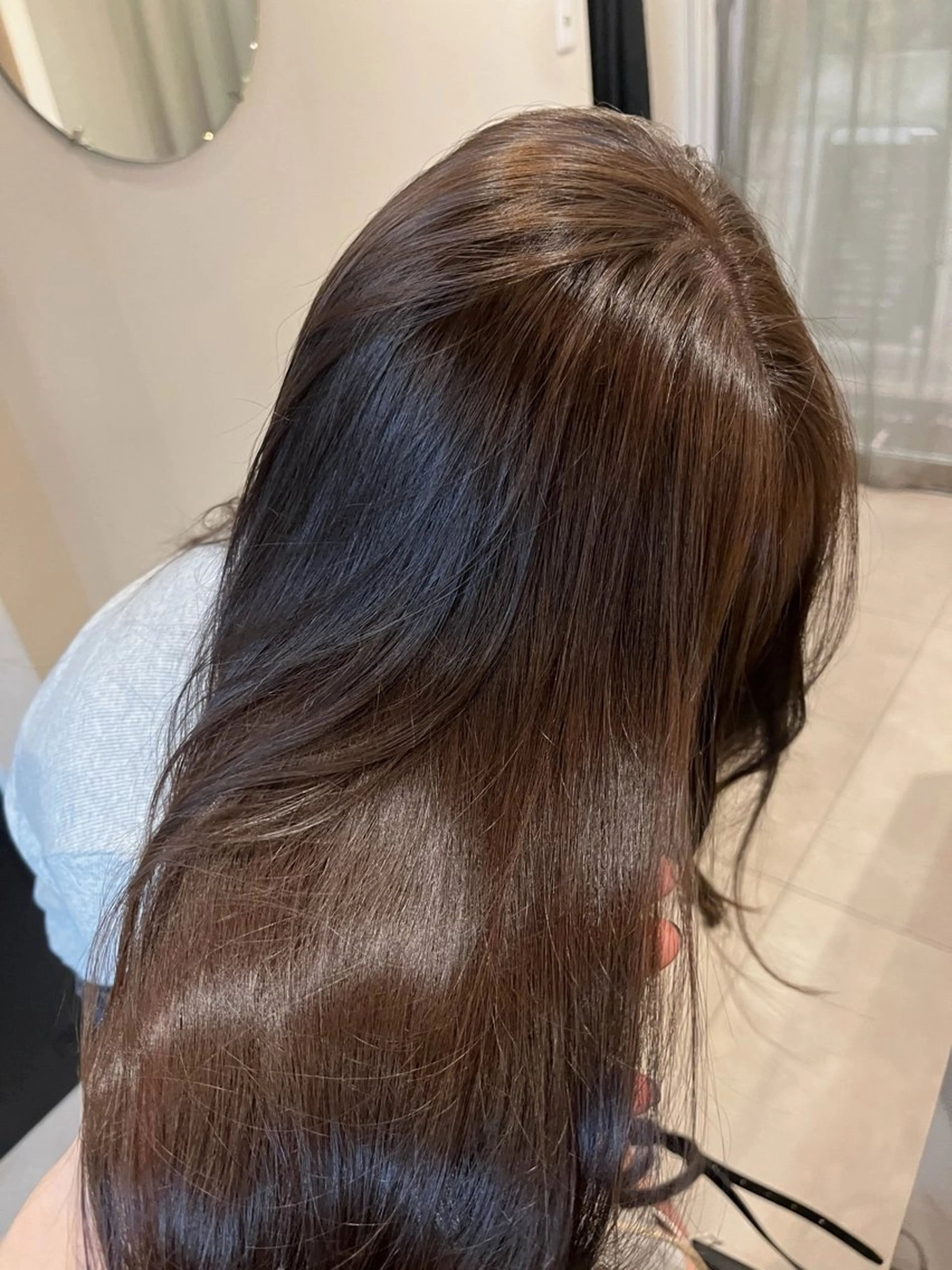 ロング 塩津 百華のヘアスタイル