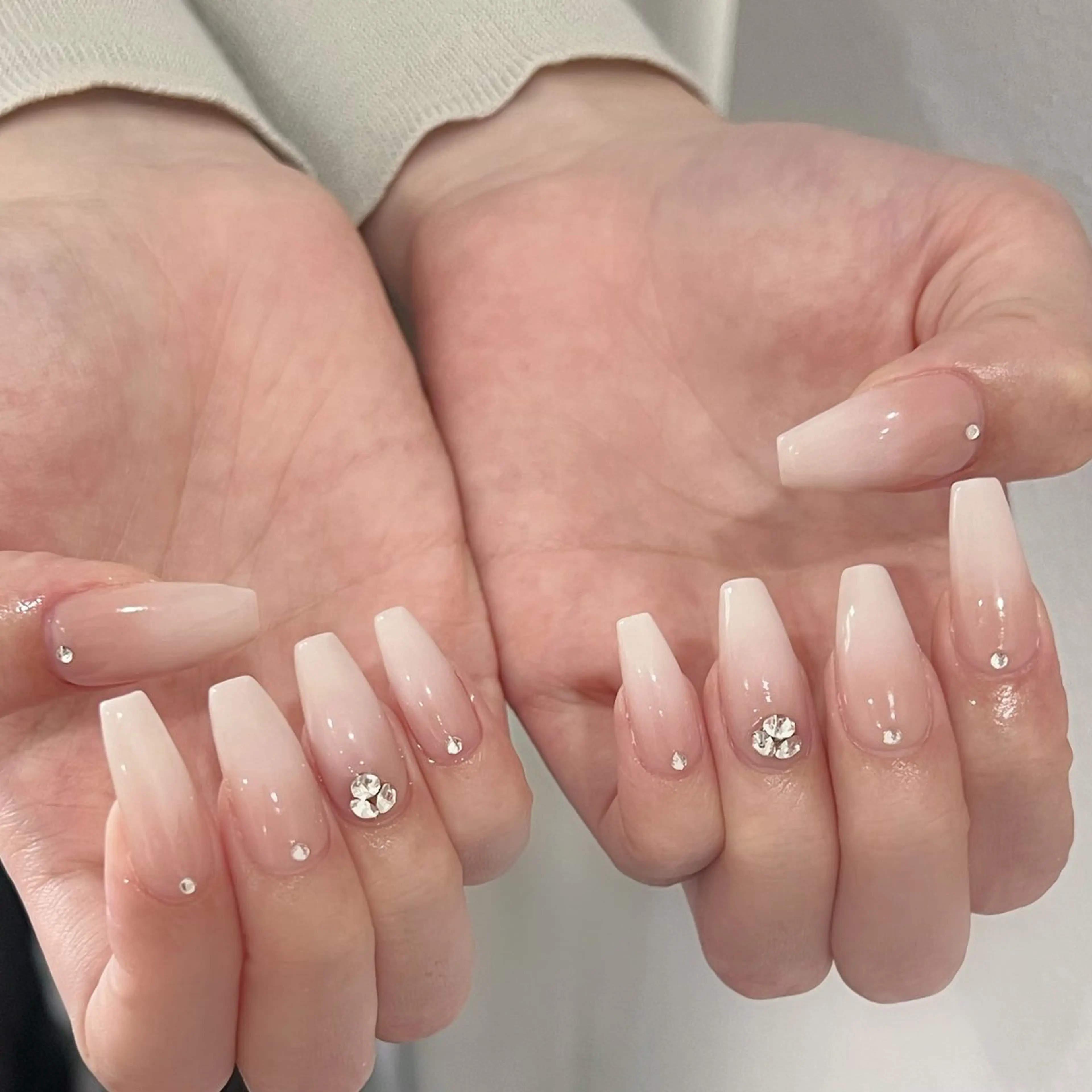 ネイル ハンドネイル Ugirl Nail Ayakaのネイルデザイン