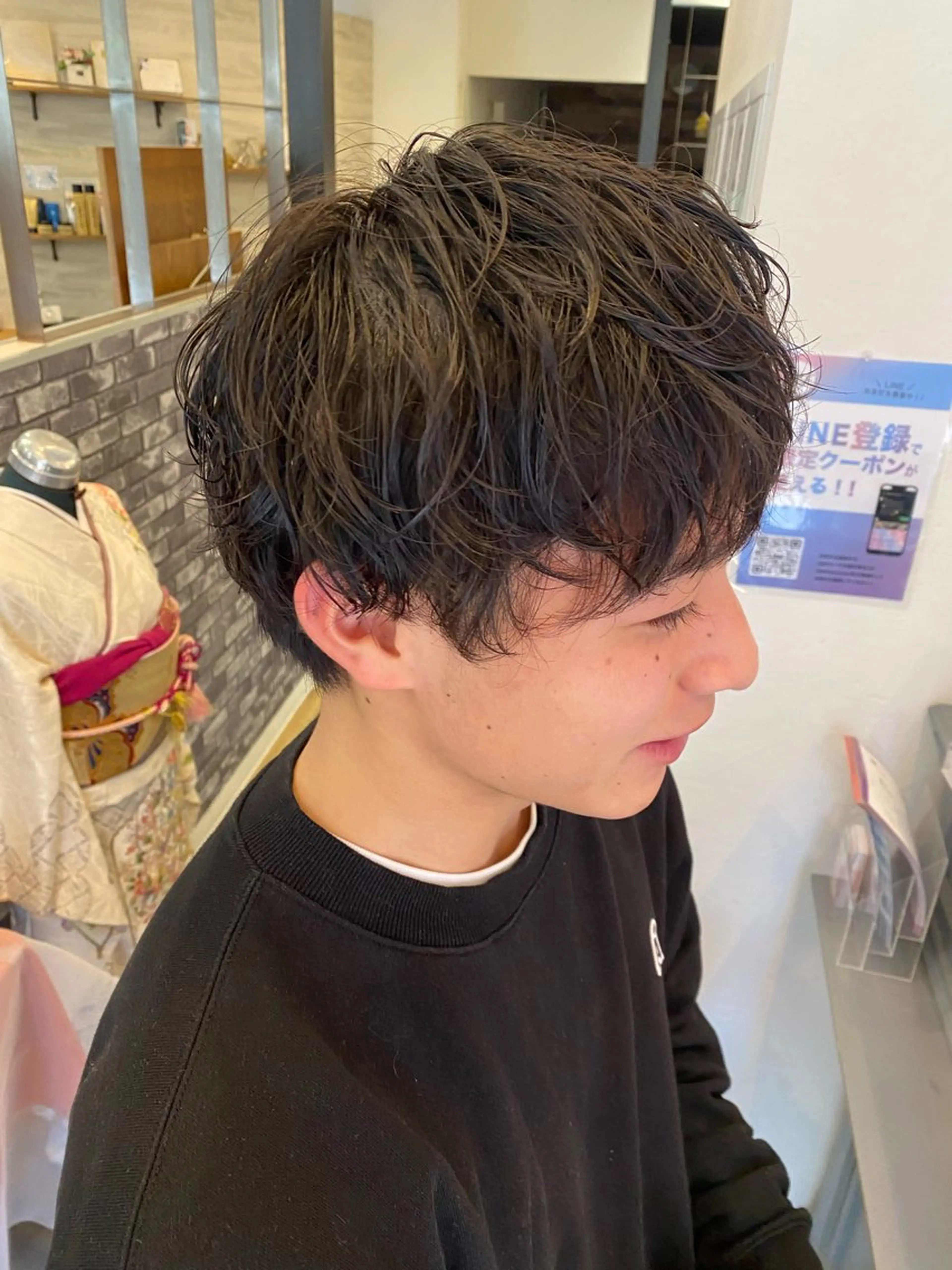 パーマ メンズ 新谷 桃子のヘアスタイル