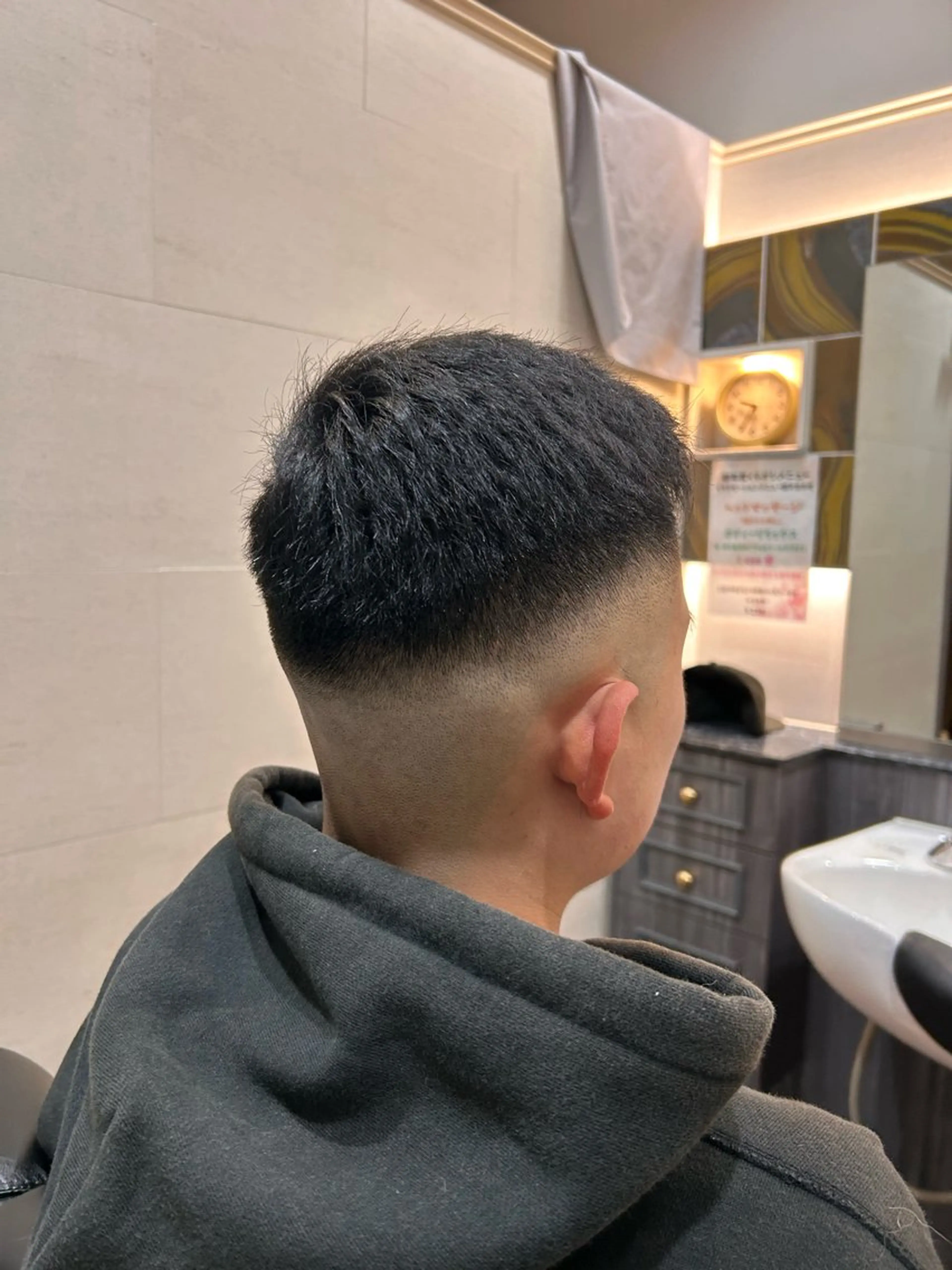 ショート メンズ 【無料メンズカット】 土肥　穂菜美のヘアスタイル
