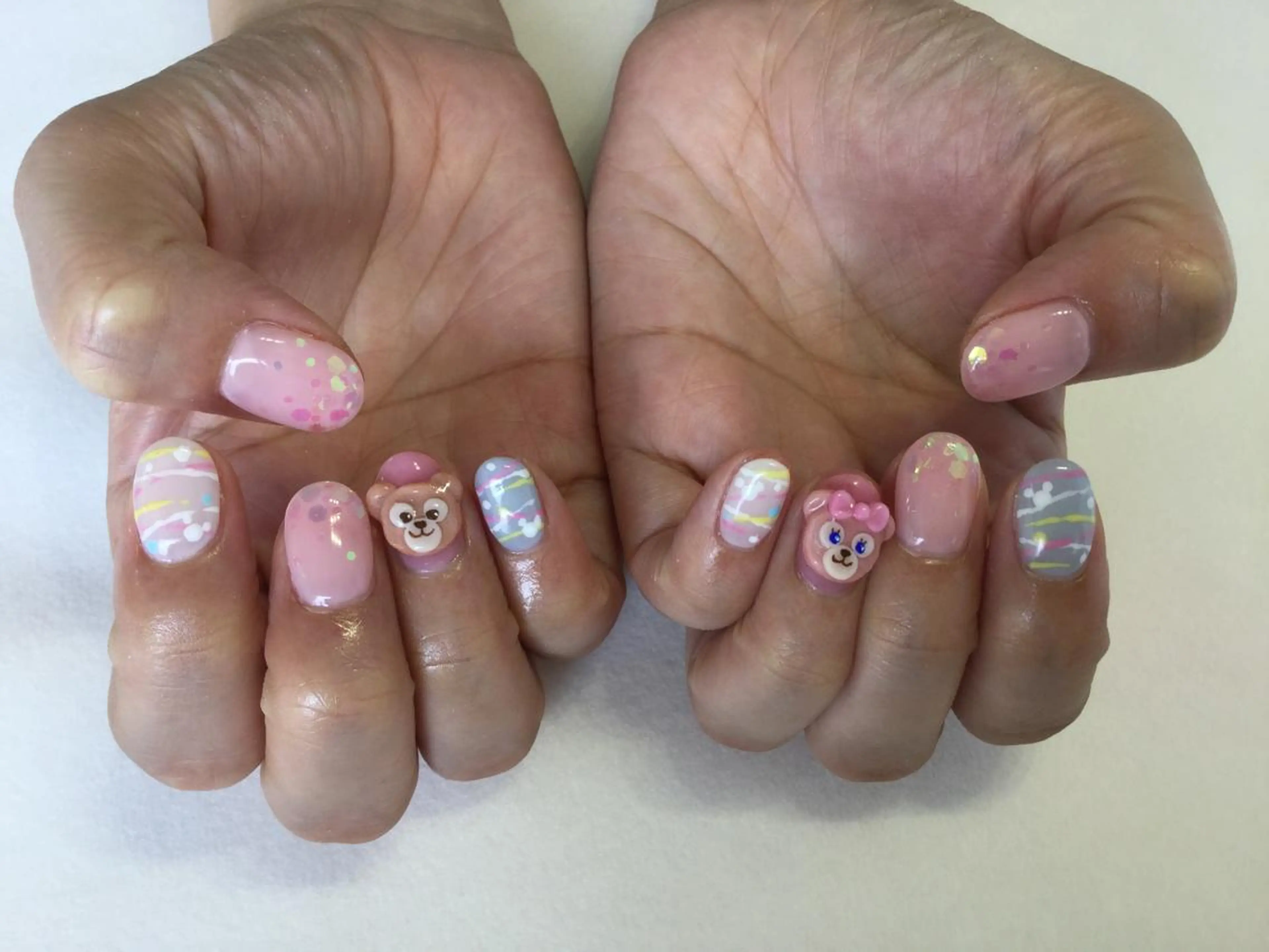 ネイル ハンドネイル 💎🐰 saki. m 🐰💎のネイルデザイン