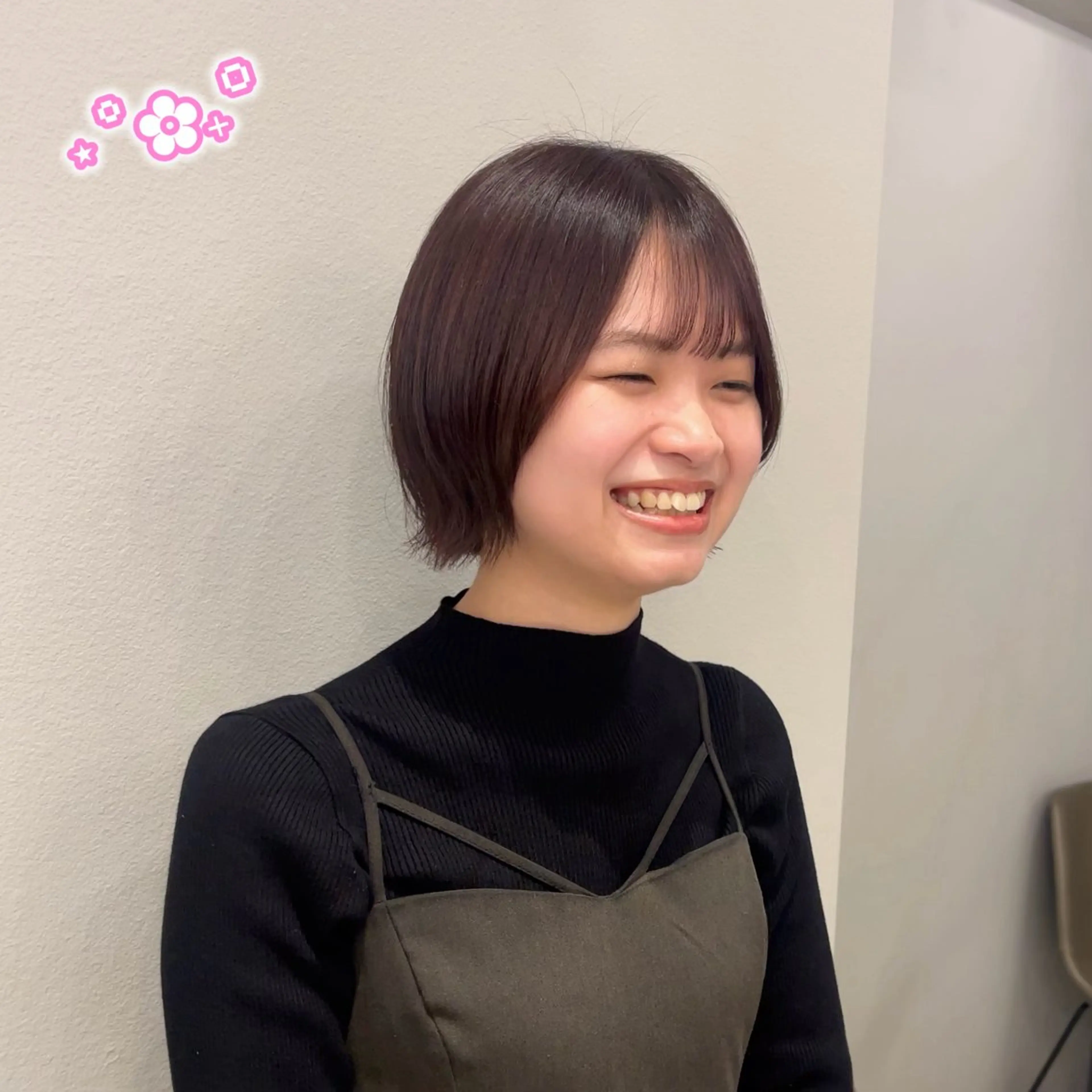 ミディアム カラー ボブレイヤー ブラウンカラー ラベンダーカラー ラベンダーブラウン ボブ カット ヘアカラー 顔周り/ガーリー /ヘアメ/あつはのヘアスタイル