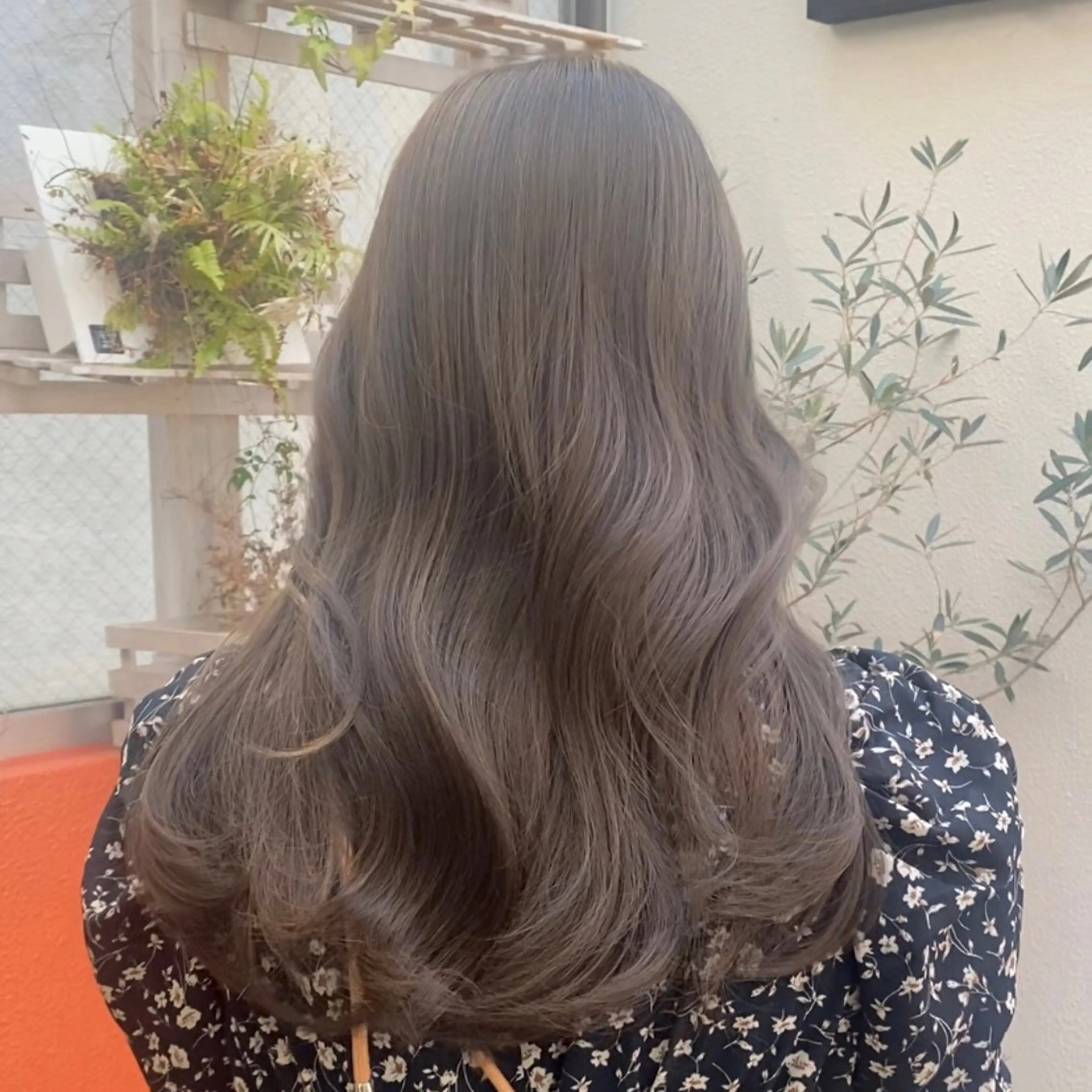 ロング ヘアカラー トリートメント 韓国レイヤー/透明感 カラー🦋mioのヘアスタイル