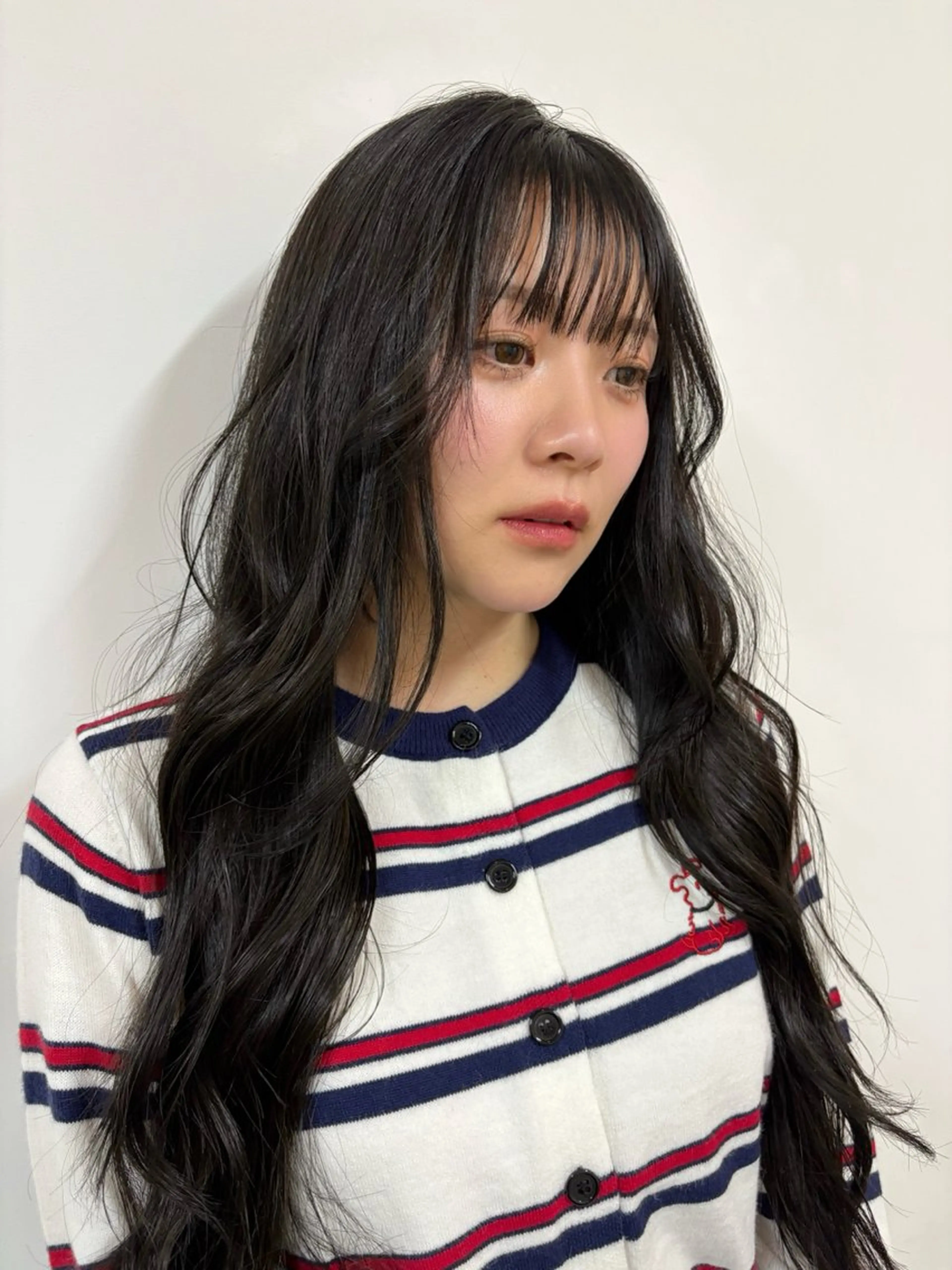 ロング ヘアカラー 橋本 千咲のヘアスタイル