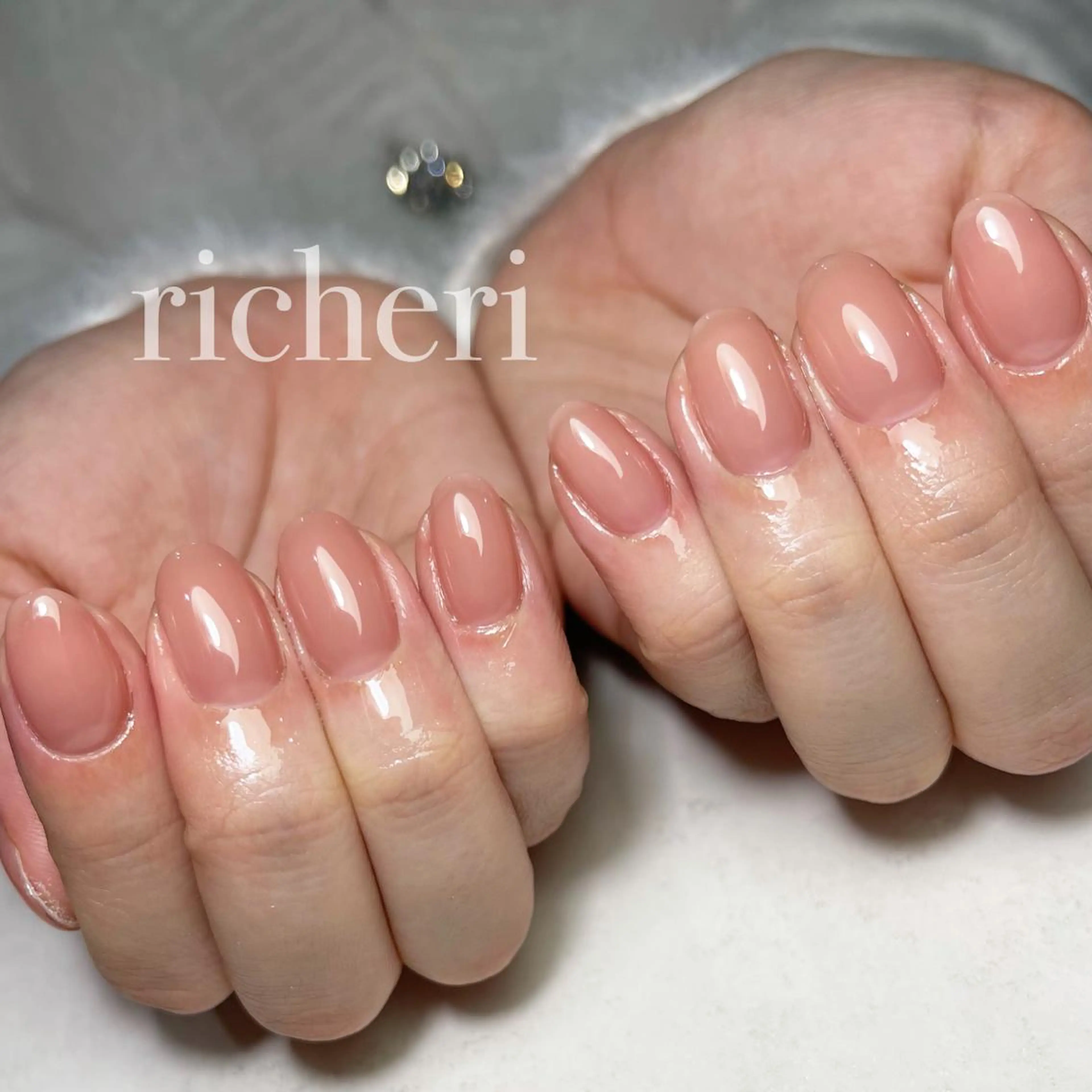 ミディアム ネイル ハンドネイル richeri beautyのエステ・リラクイメージ