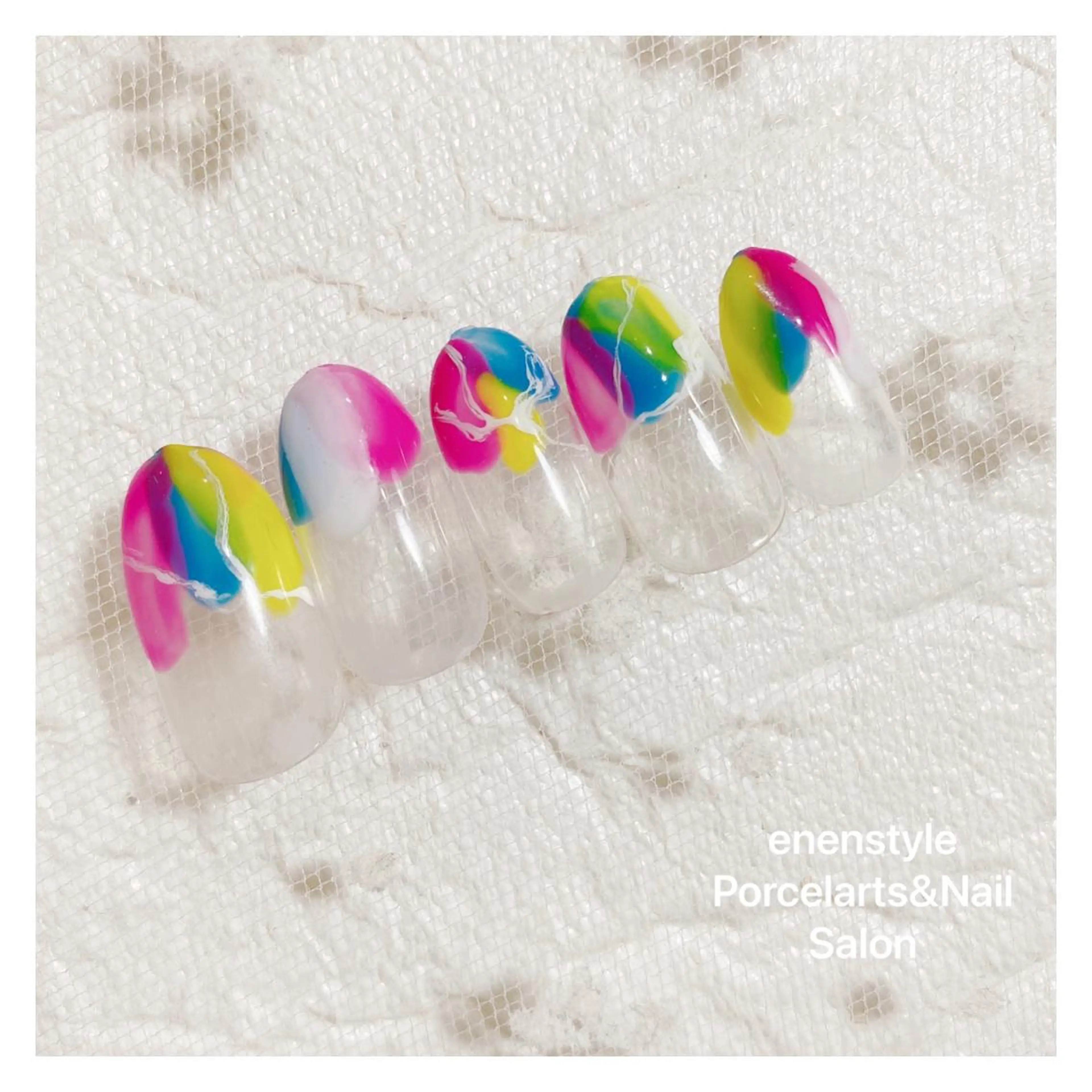 ミディアム ネイル 👑enen style👑のネイルデザイン