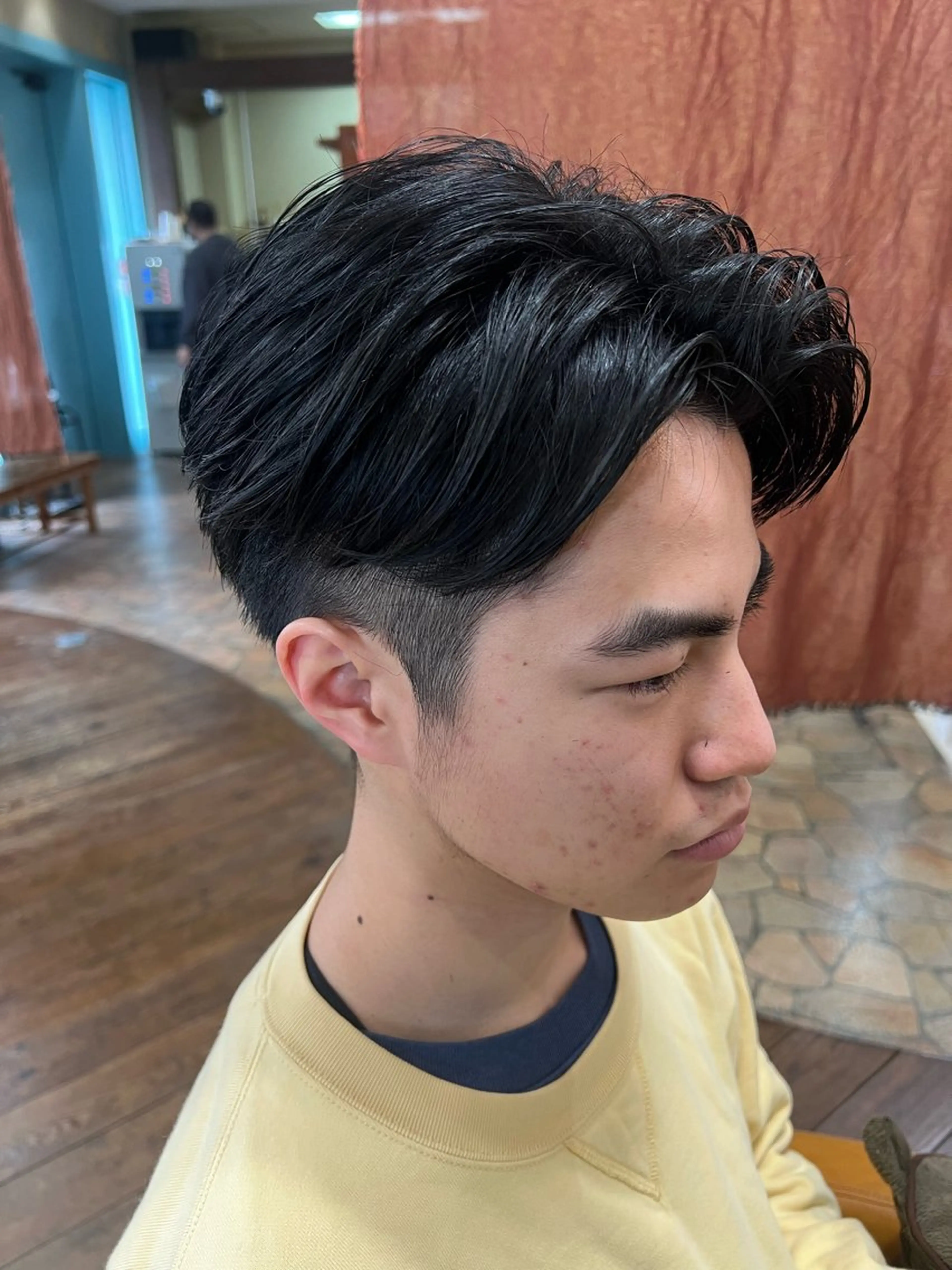 ショート メンズ フェザーパーマ メンズパーマ カット 奥田 勝亮のヘアスタイル