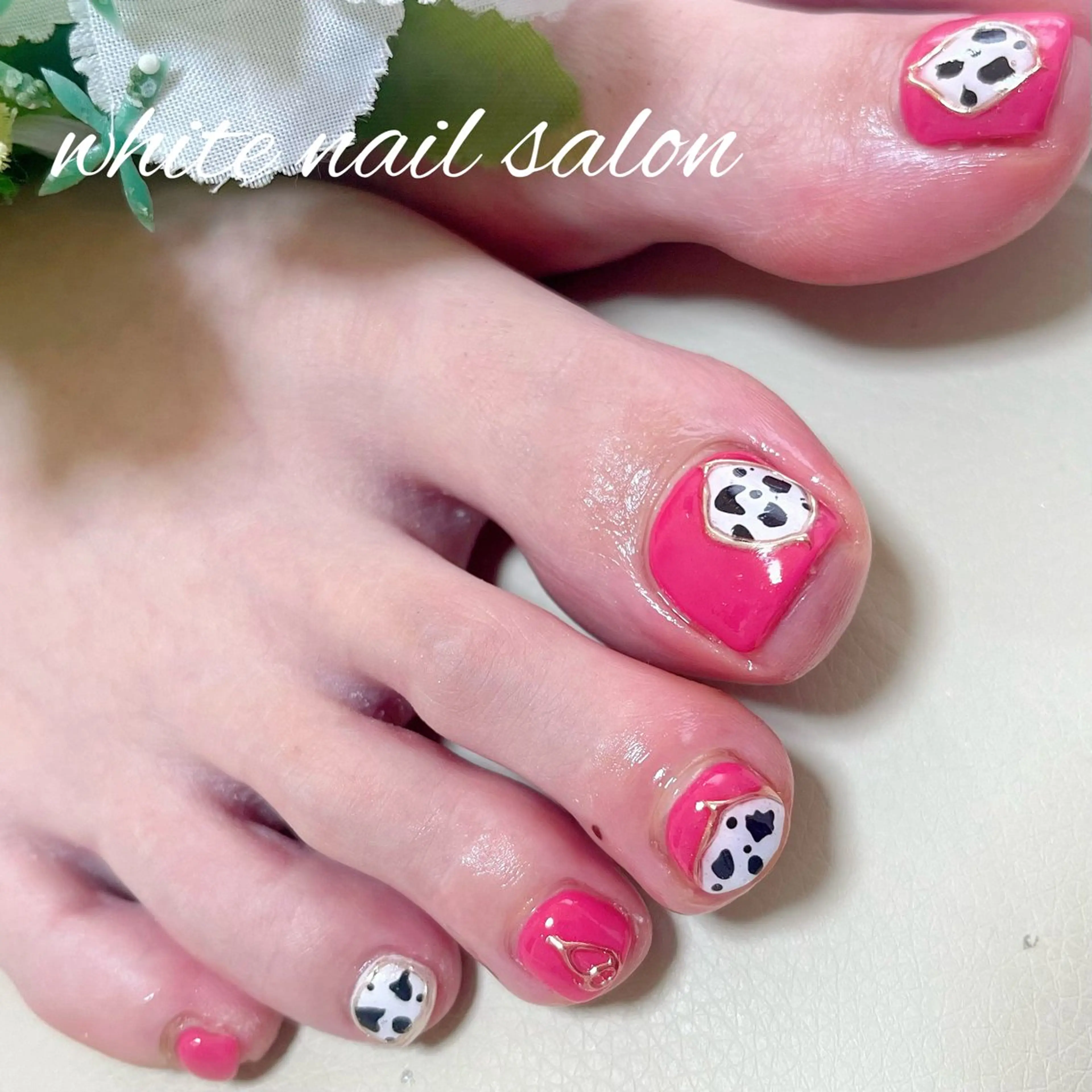 ネイル フットネイル white nail salonのネイルデザイン