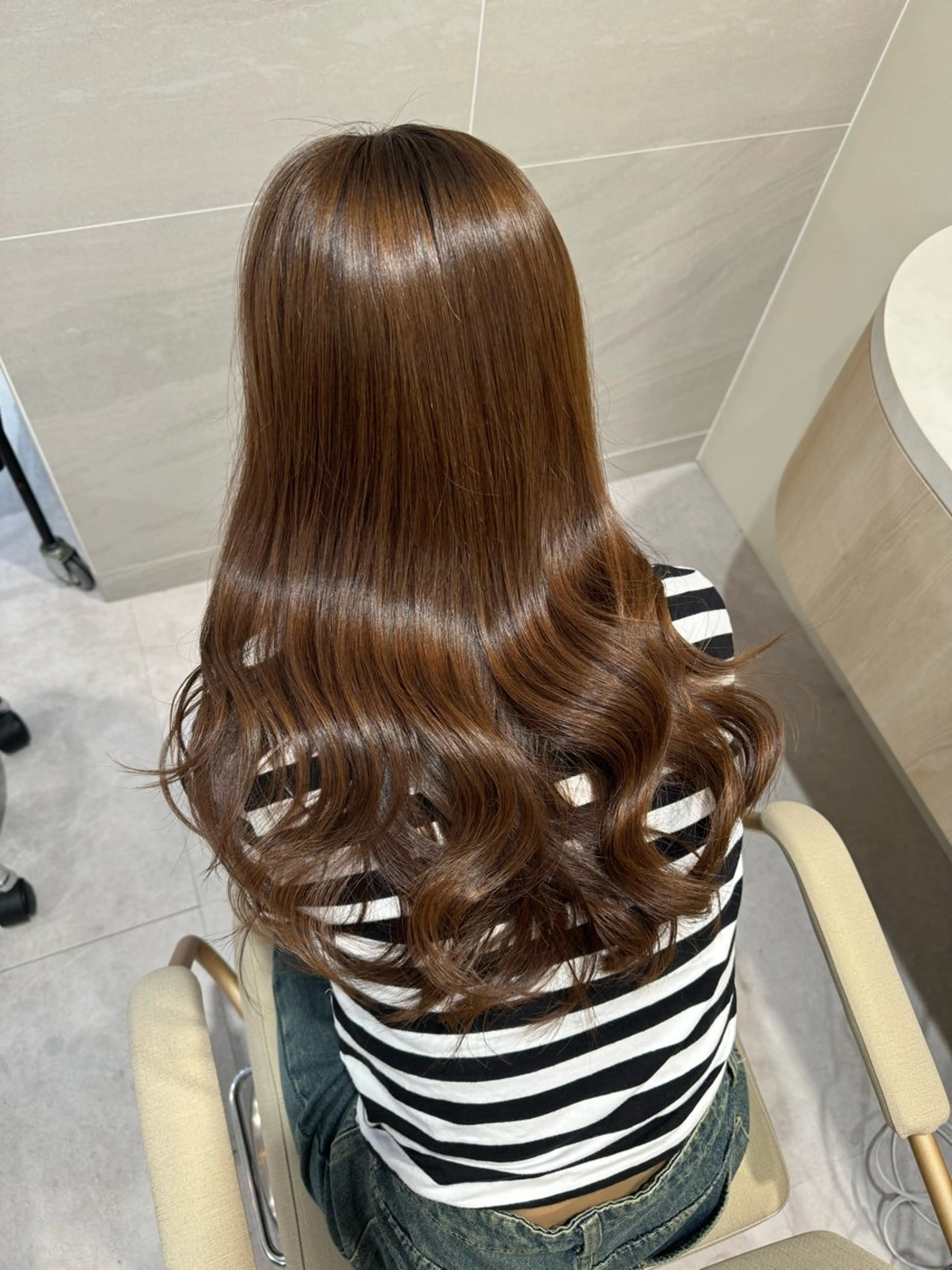 セミロング 似合わせカット 小顔カット 縮毛矯正 カット ヘアカラー 1日1名様限定 予約可能のヘアスタイル