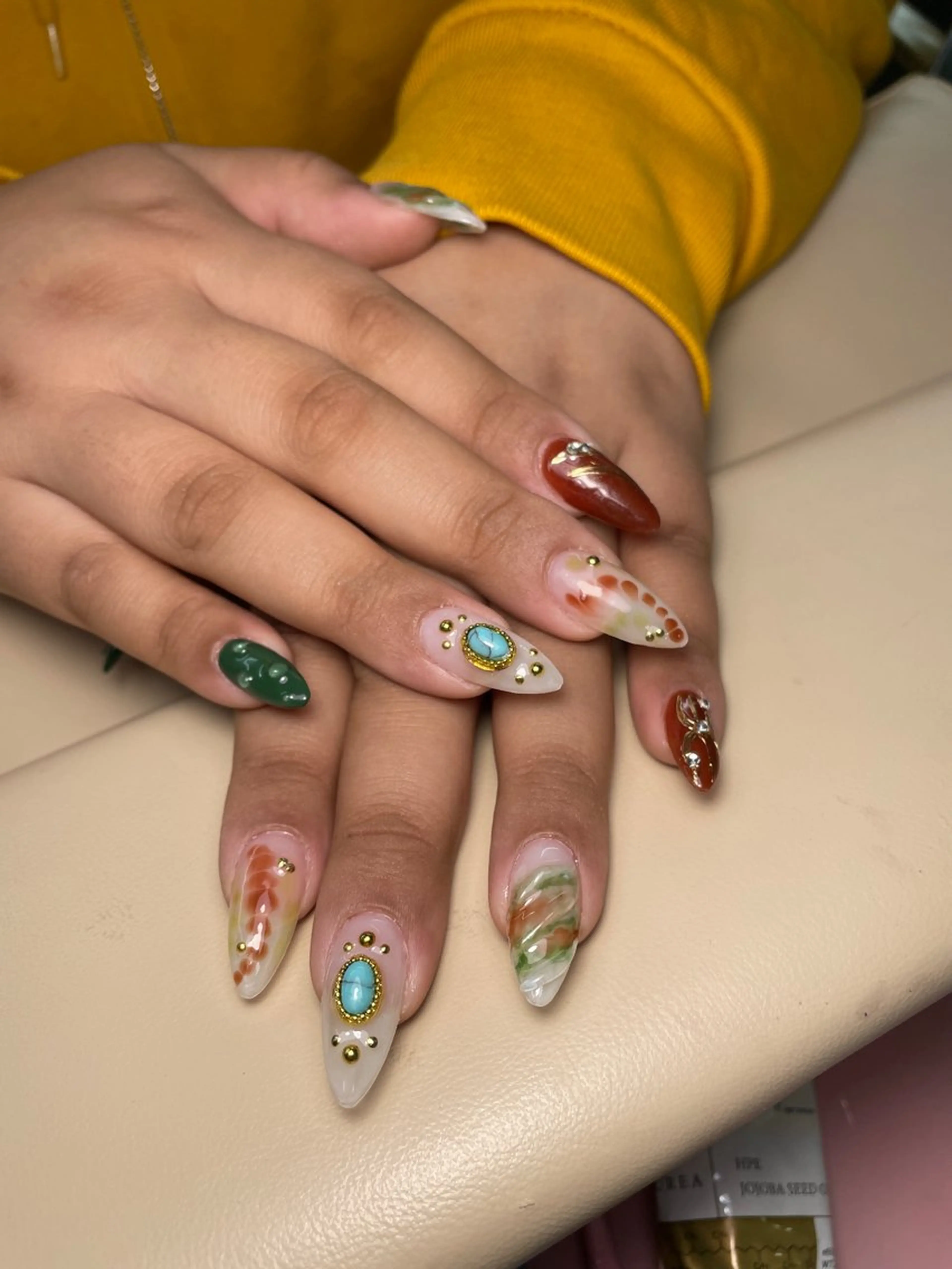 ネイル いろの Ironoのネイルデザイン