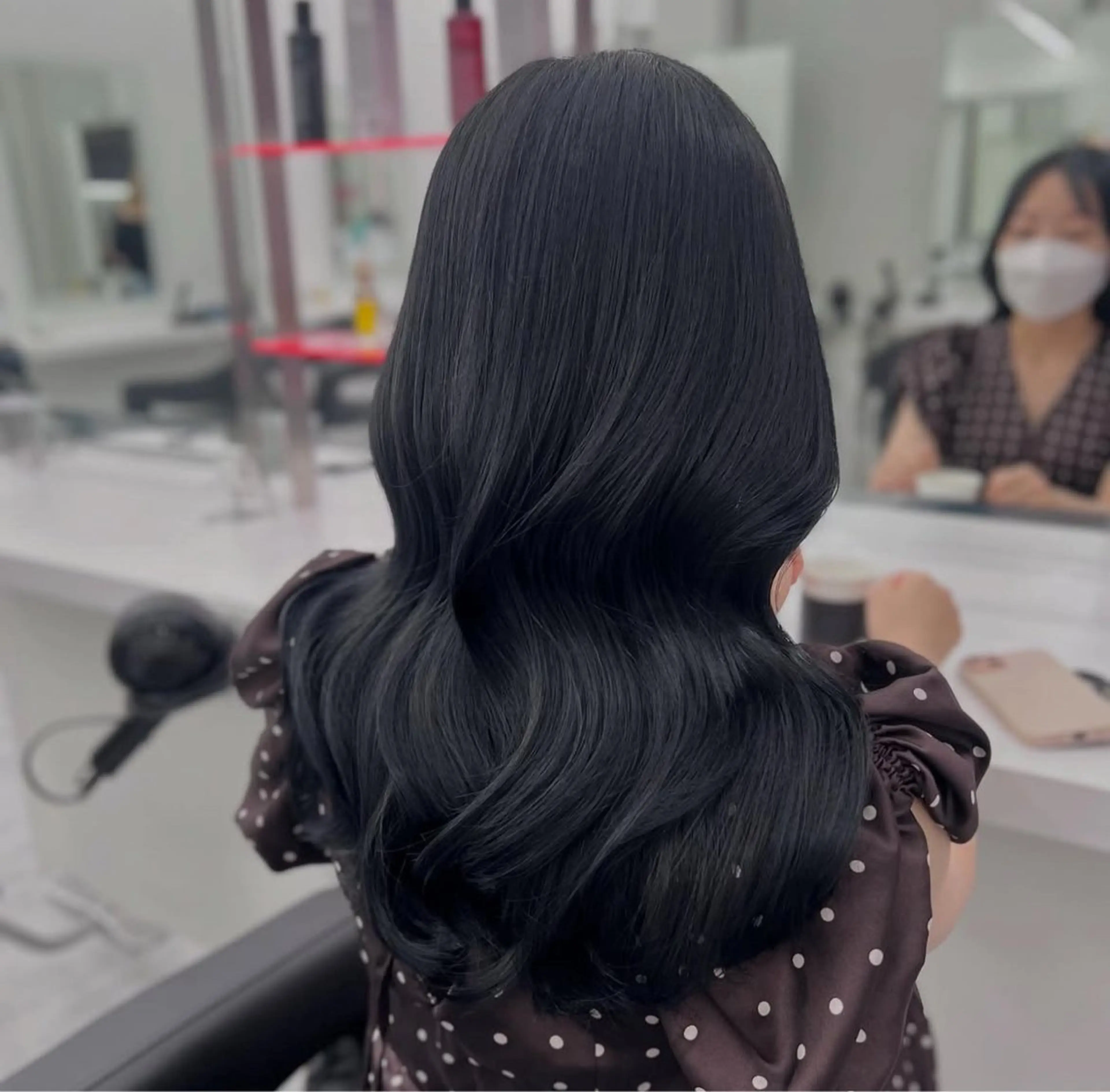 ロング カラー ヘアアレンジ カット ヘアカラー トリートメント ヘッドスパ ヘアセット 透明感×韓流ハイ トーン🫧RYUTAのヘアスタイル