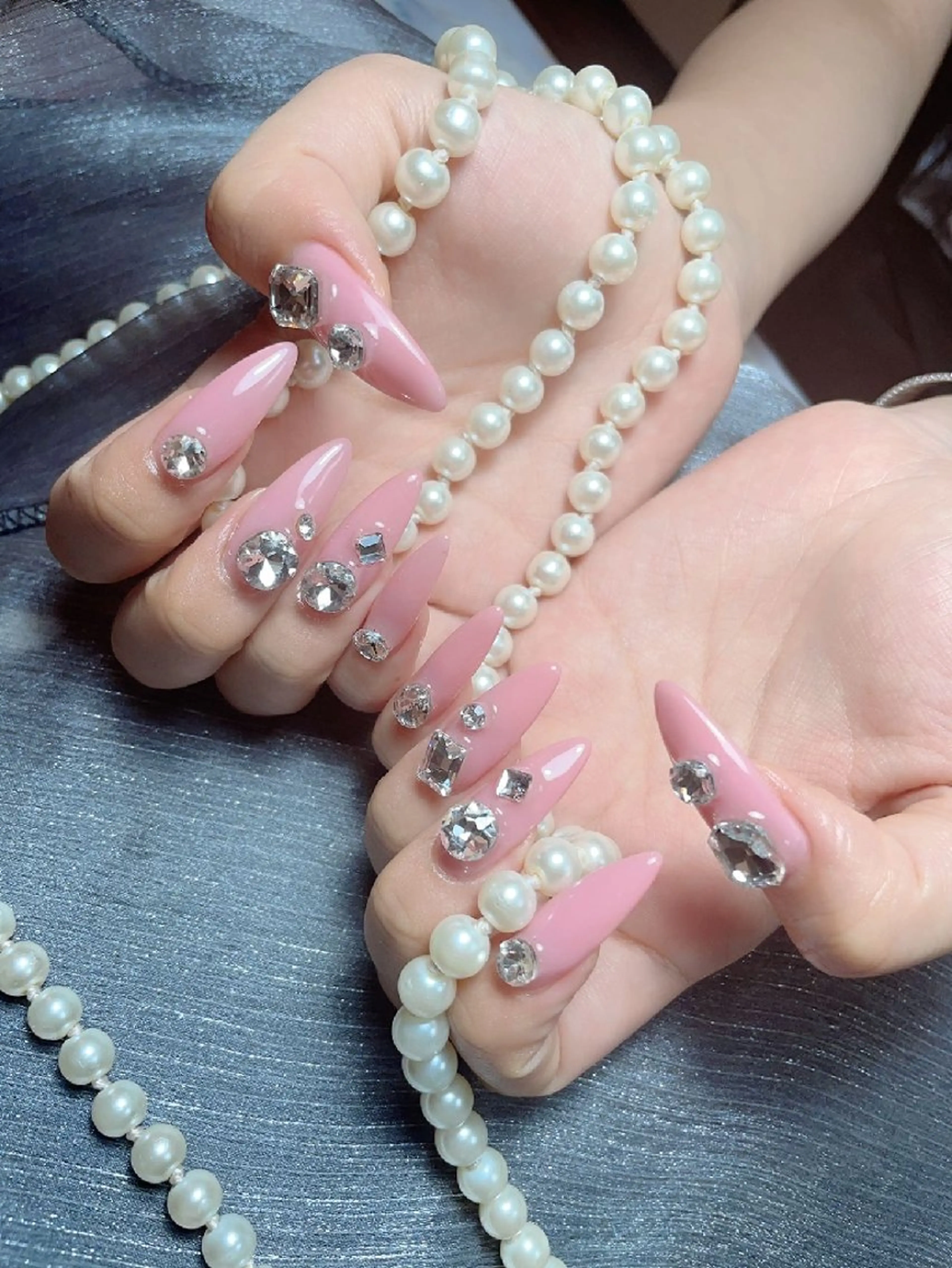 ネイル ENsalon AKIRAのネイルデザイン