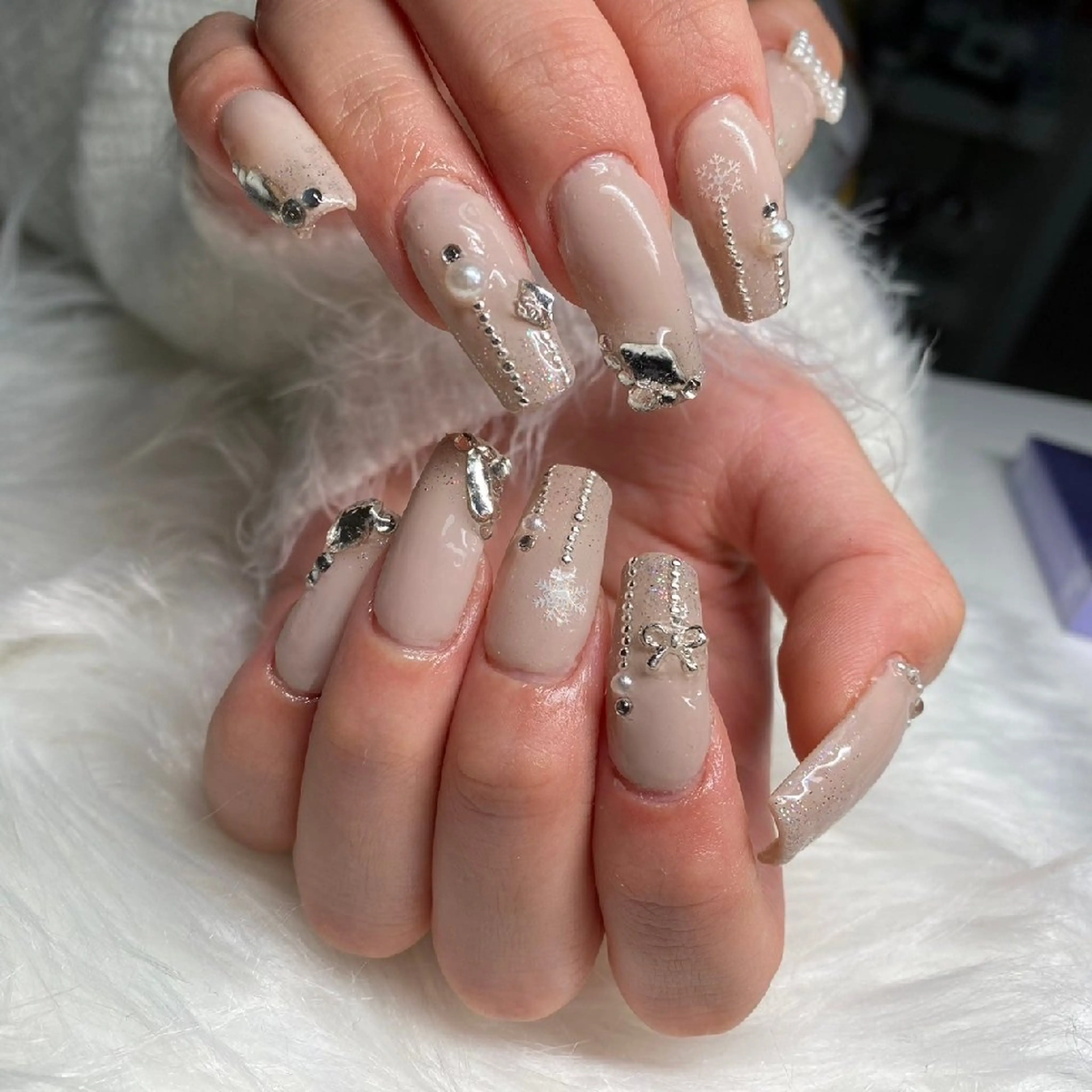 ネイル 冬ネイル The 047のネイルデザイン