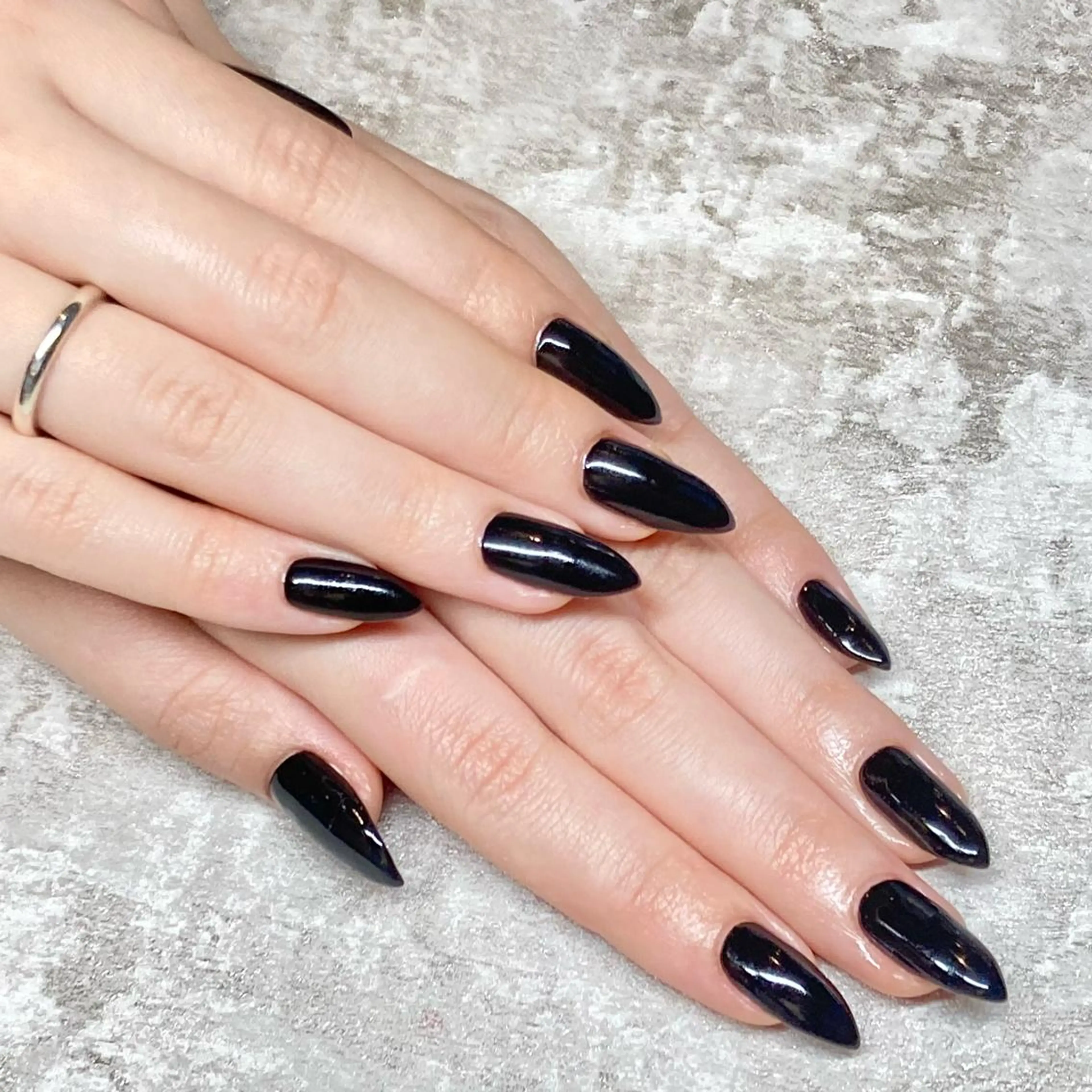 ネイル Nailsalon Renのネイルデザイン