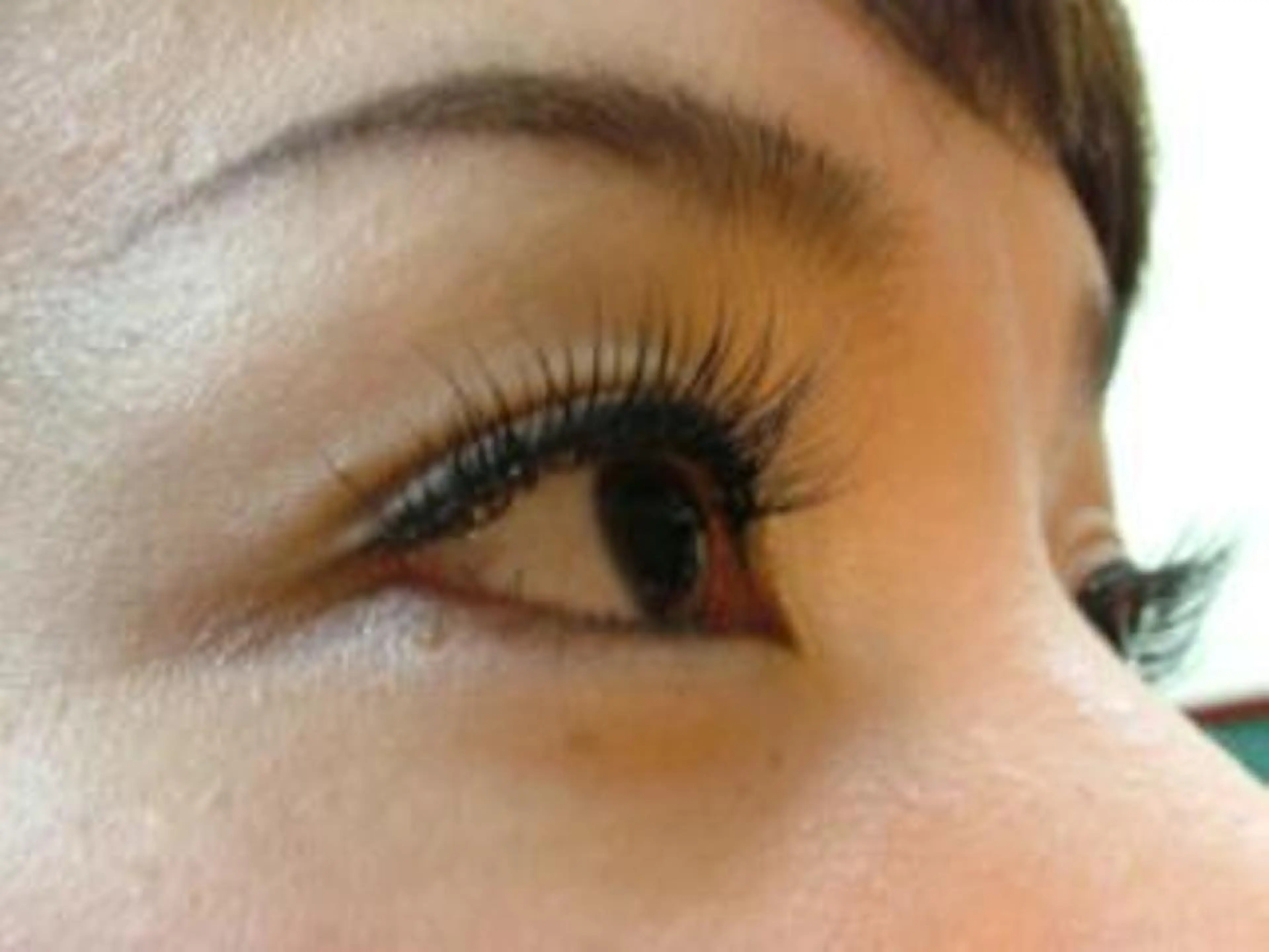 マツエク・マツパ アイブロウ ドリームストリーム アイリストのエステ・リラクイメージ