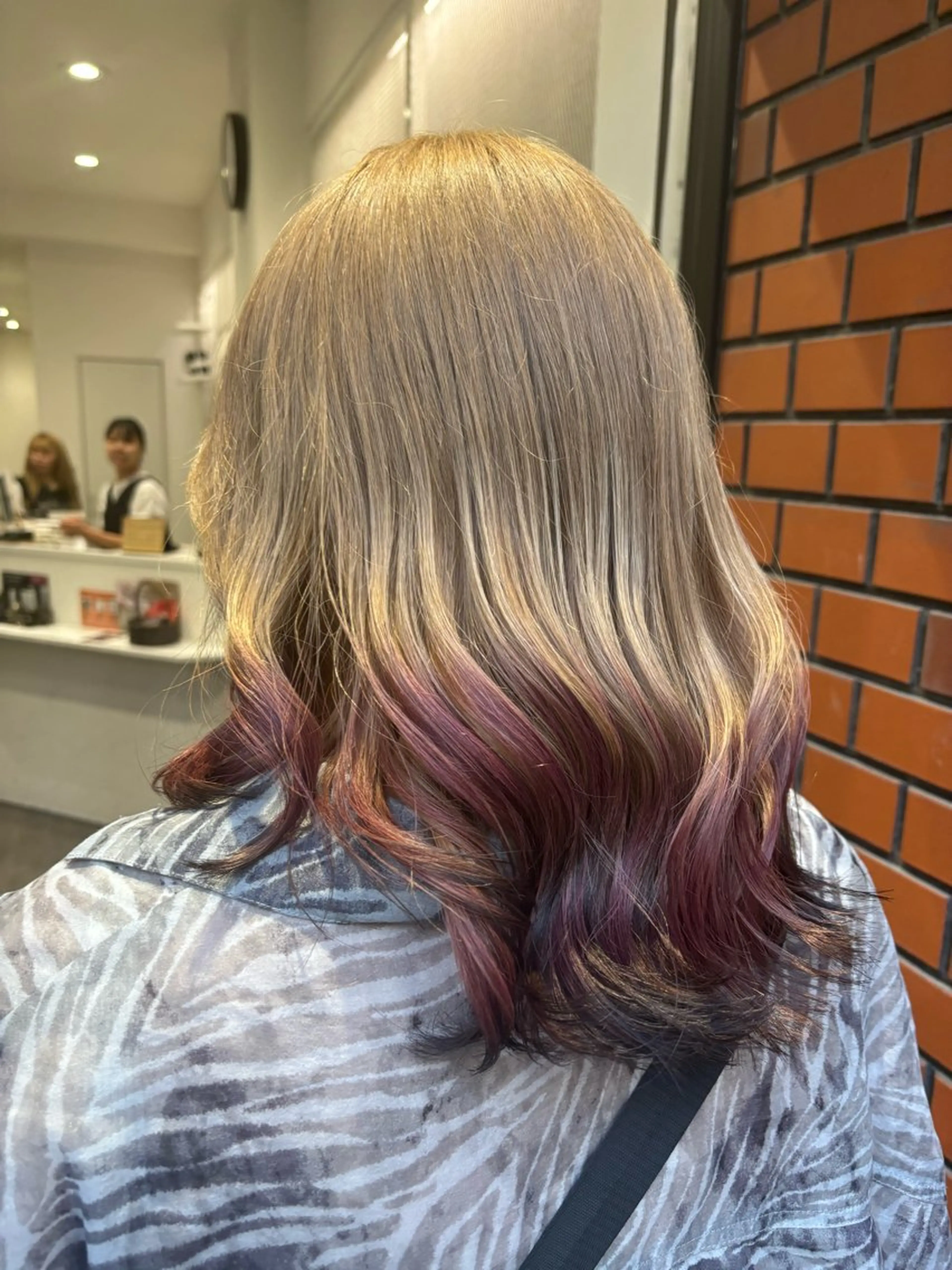 カラー cocotte宜喜 弘希のヘアスタイル