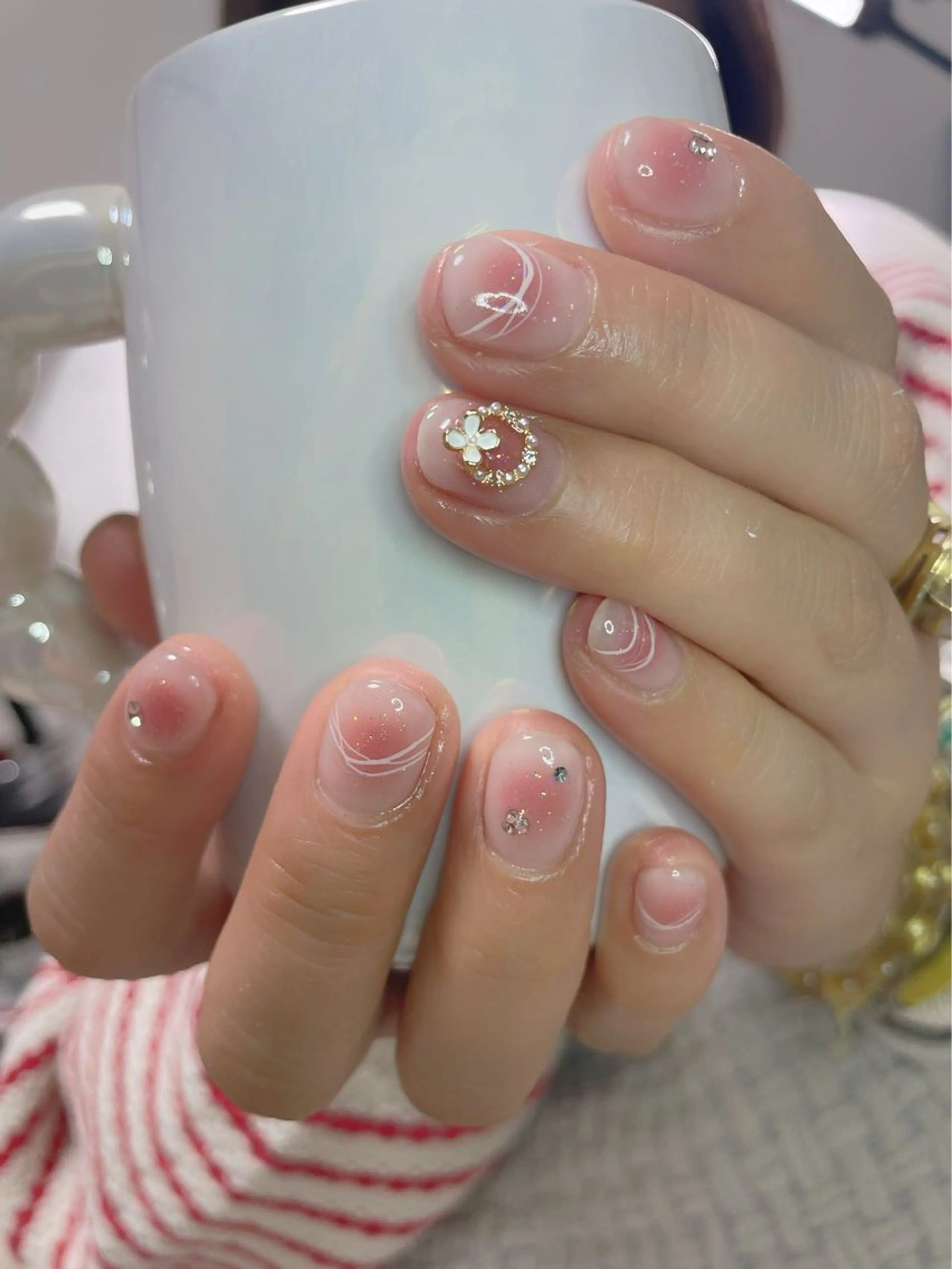 ネイル ハンドネイル 👍thumbs up nail👍のネイルデザイン